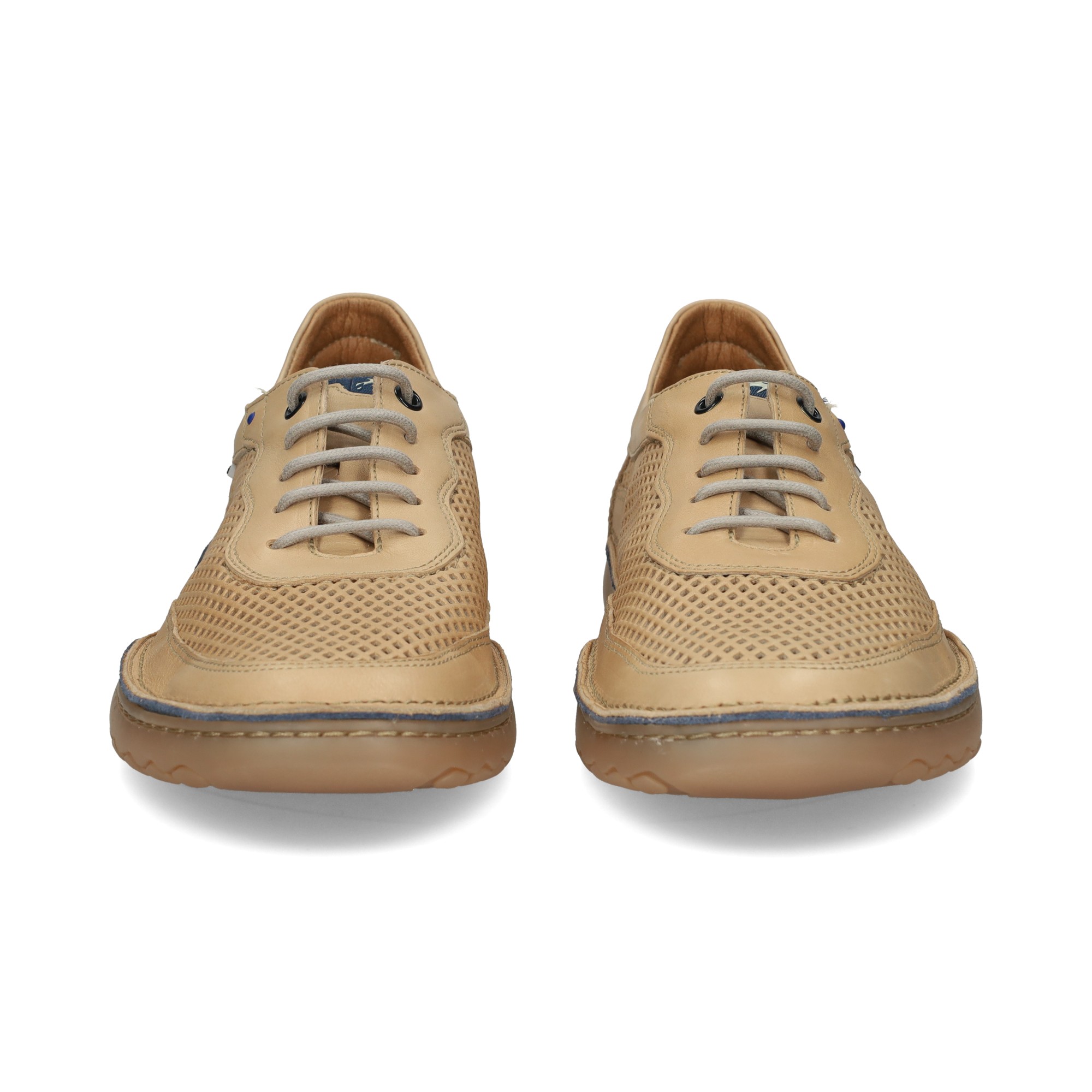 deportivo-picado-piel-camel