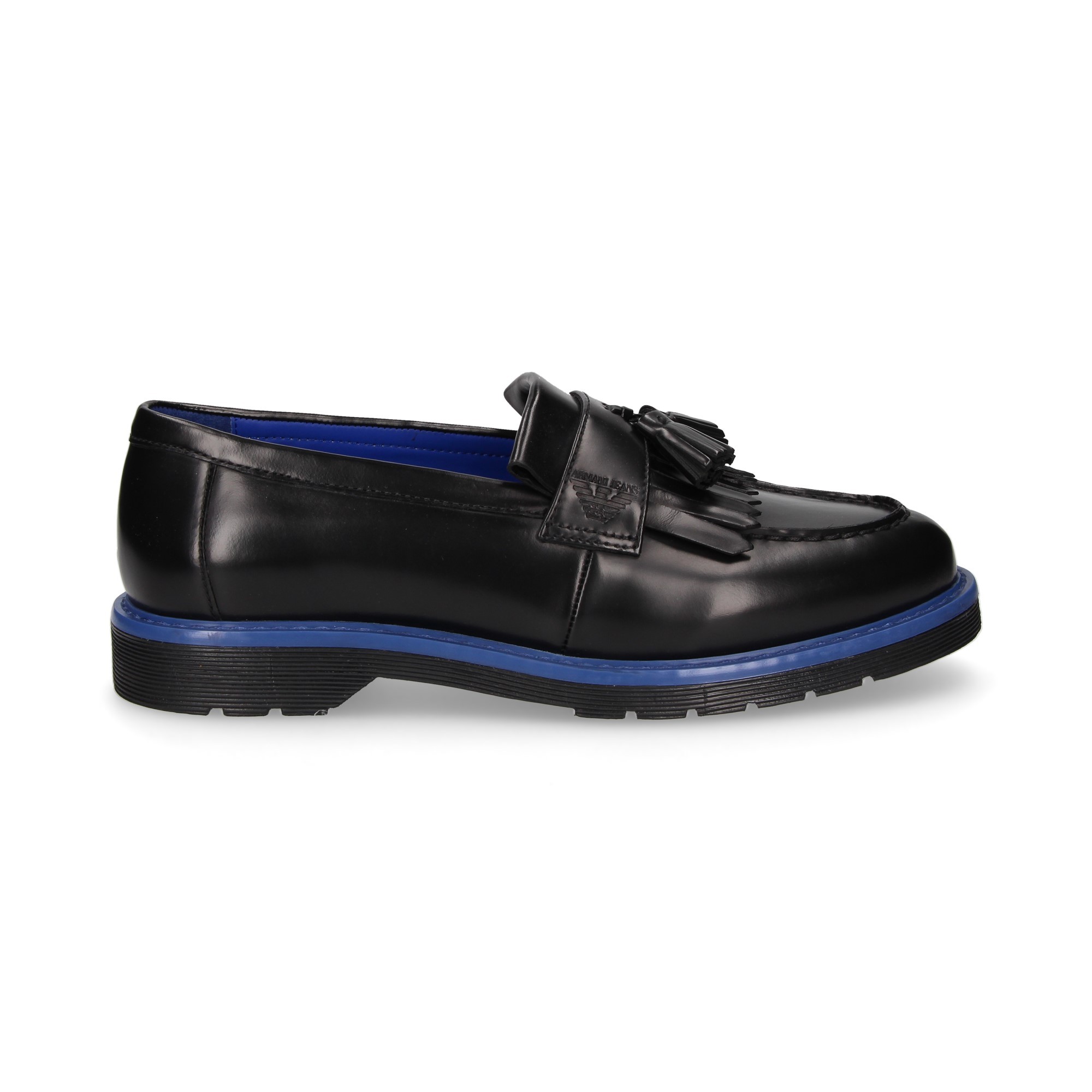 mocasin-flecos-borlon-piel-negro