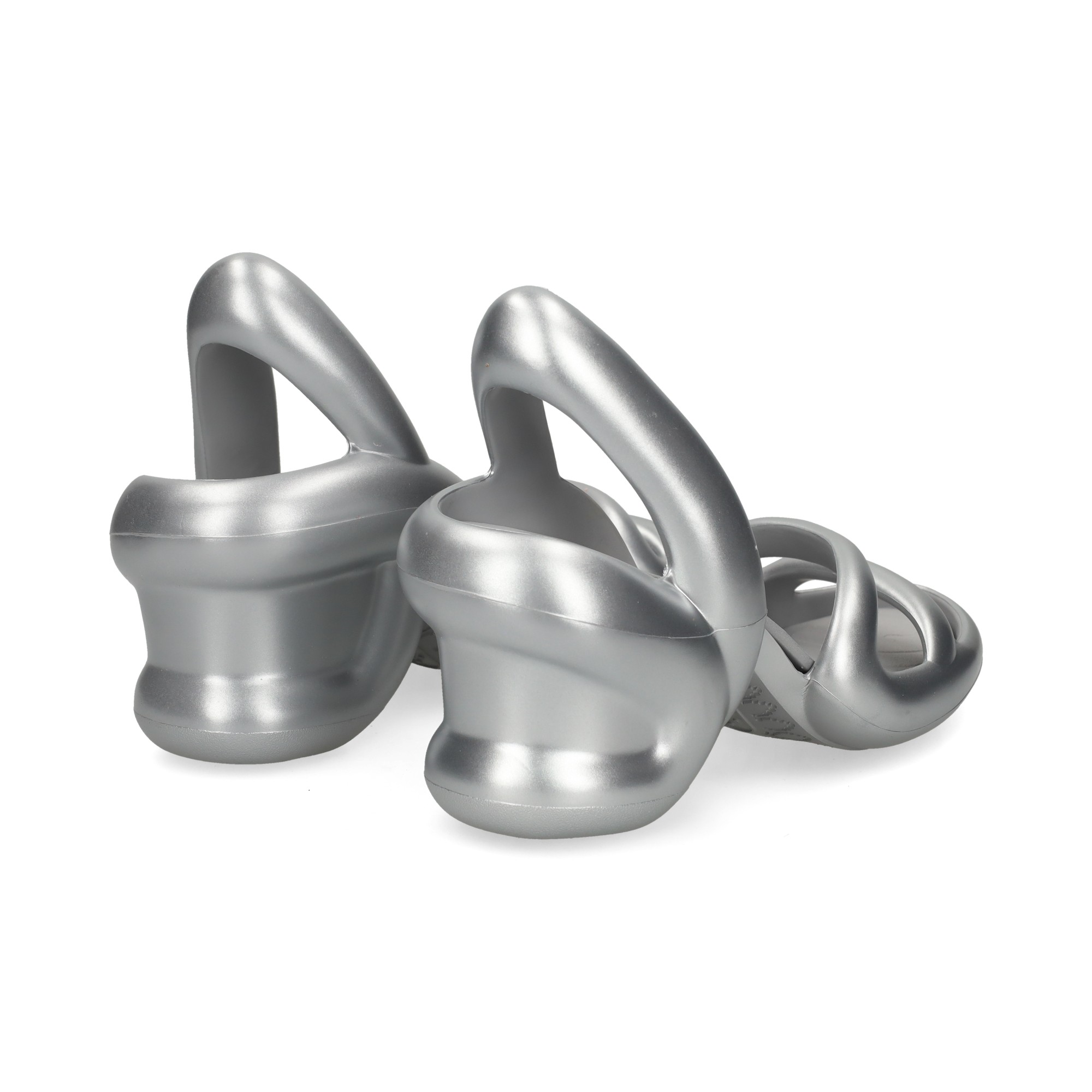 sandalia-acolchada-plata