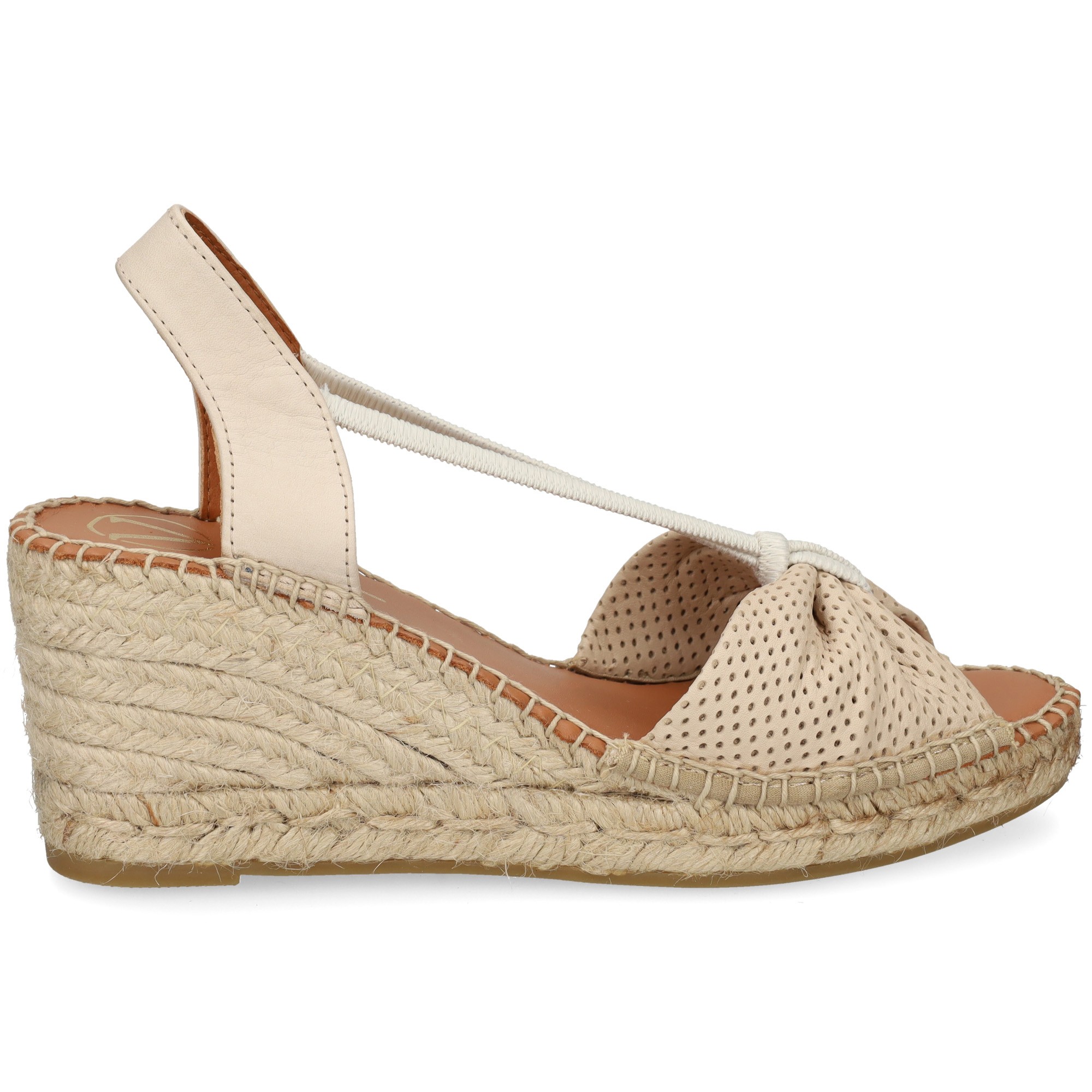 sandalia-piel-perforada-beige