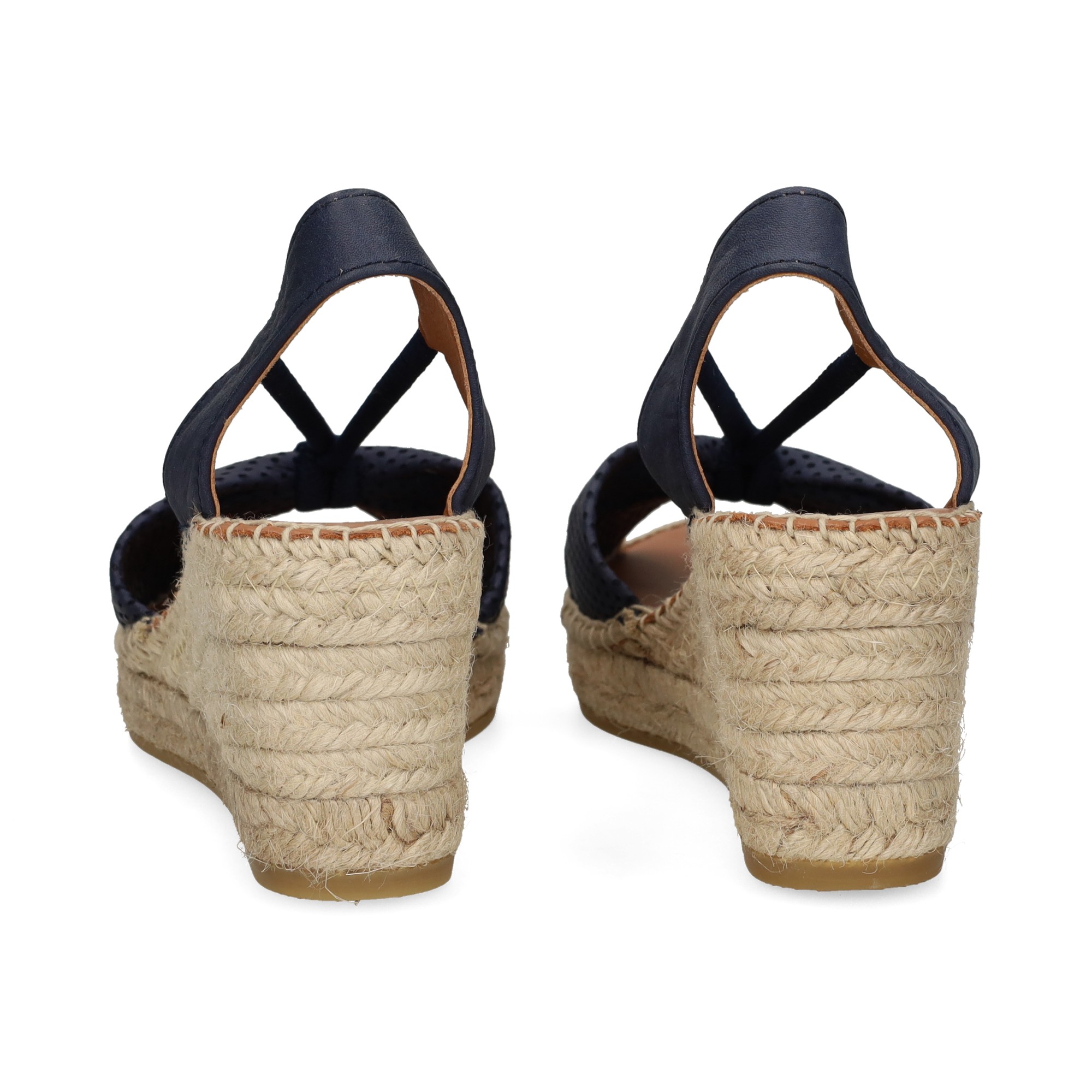 sandalia-piel-perforada-azul