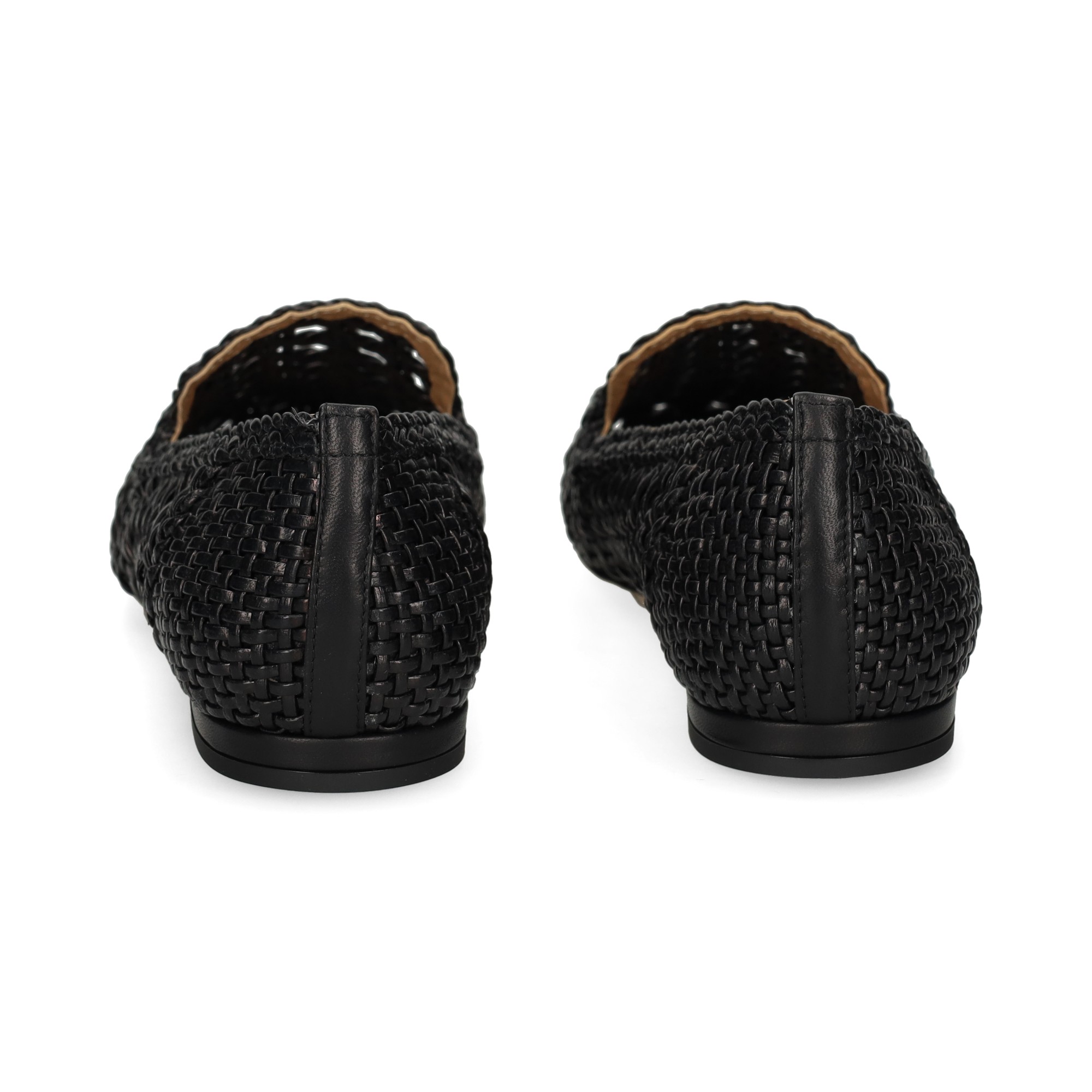 copete-trenzado-piel-negro