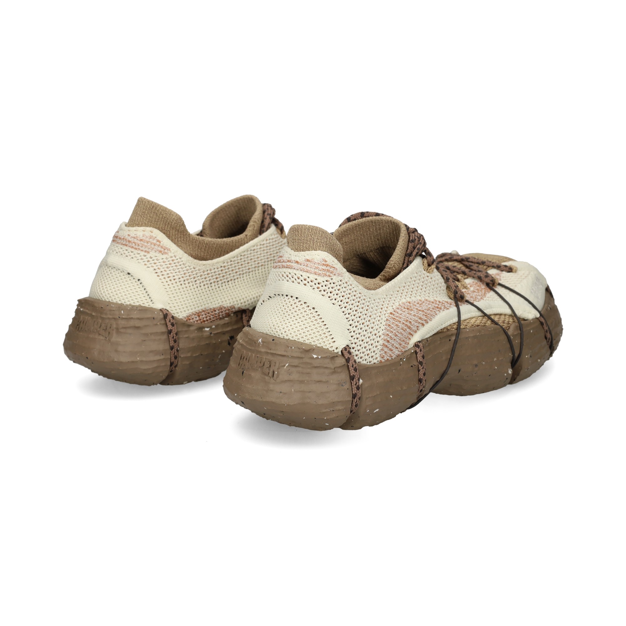 deportivo-calcetin-malla-beige