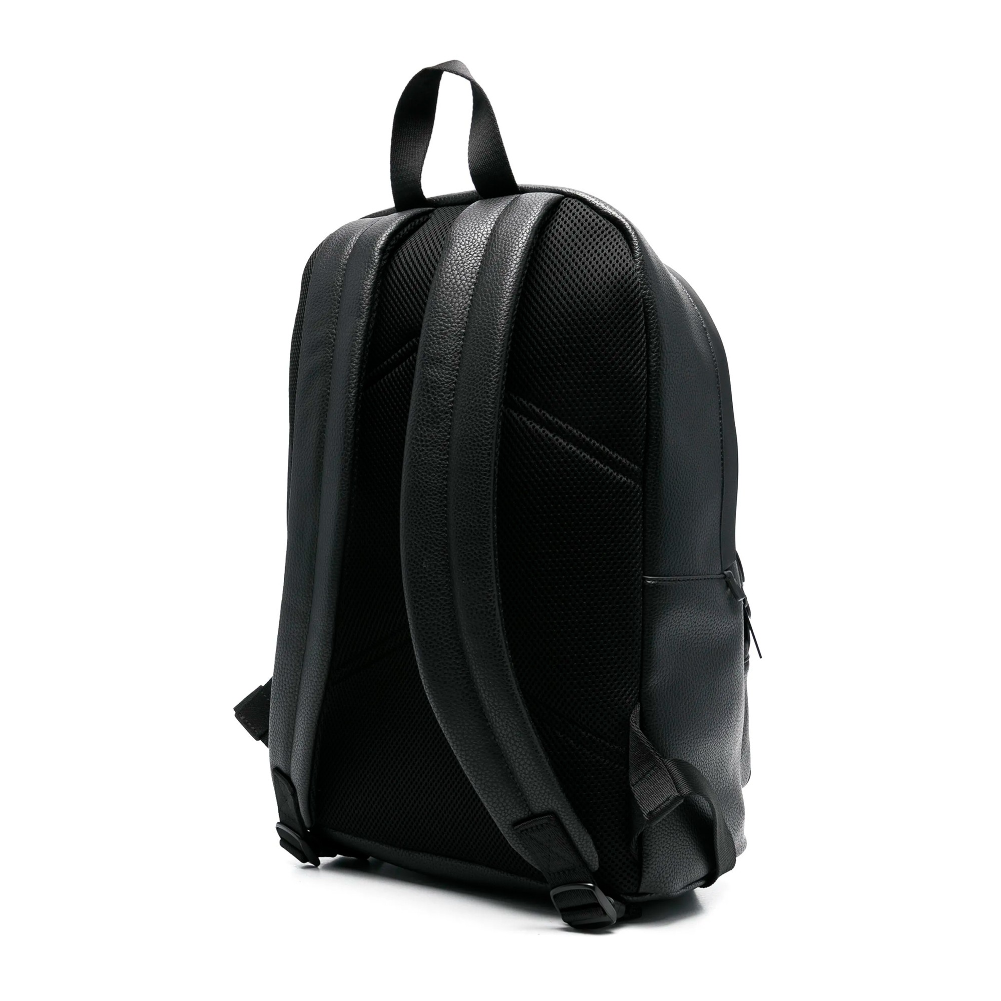 mochila