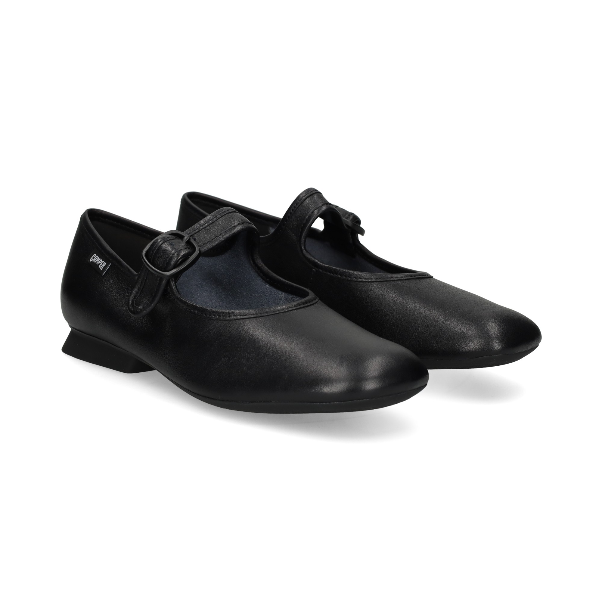 mercedes-piel-negro