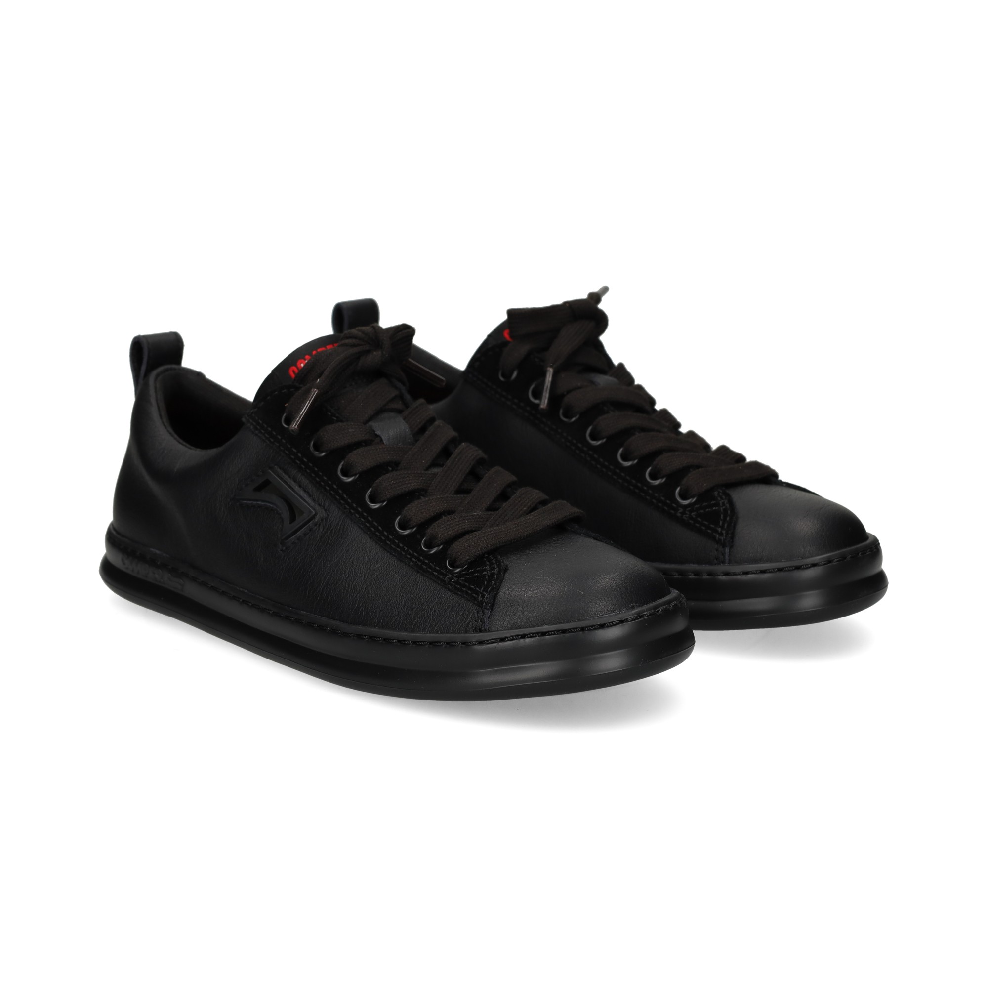 deportivo-piel-todo-negro