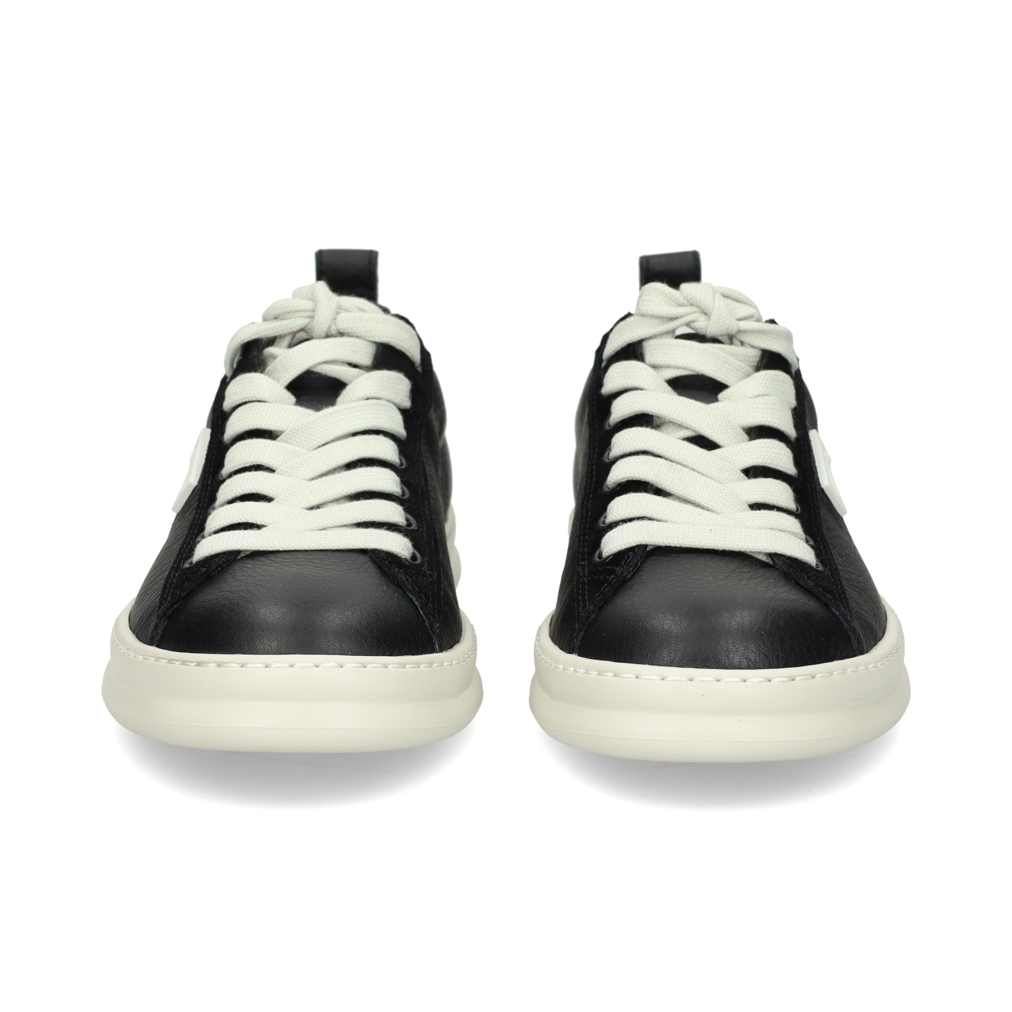 deportivo-piel-negro