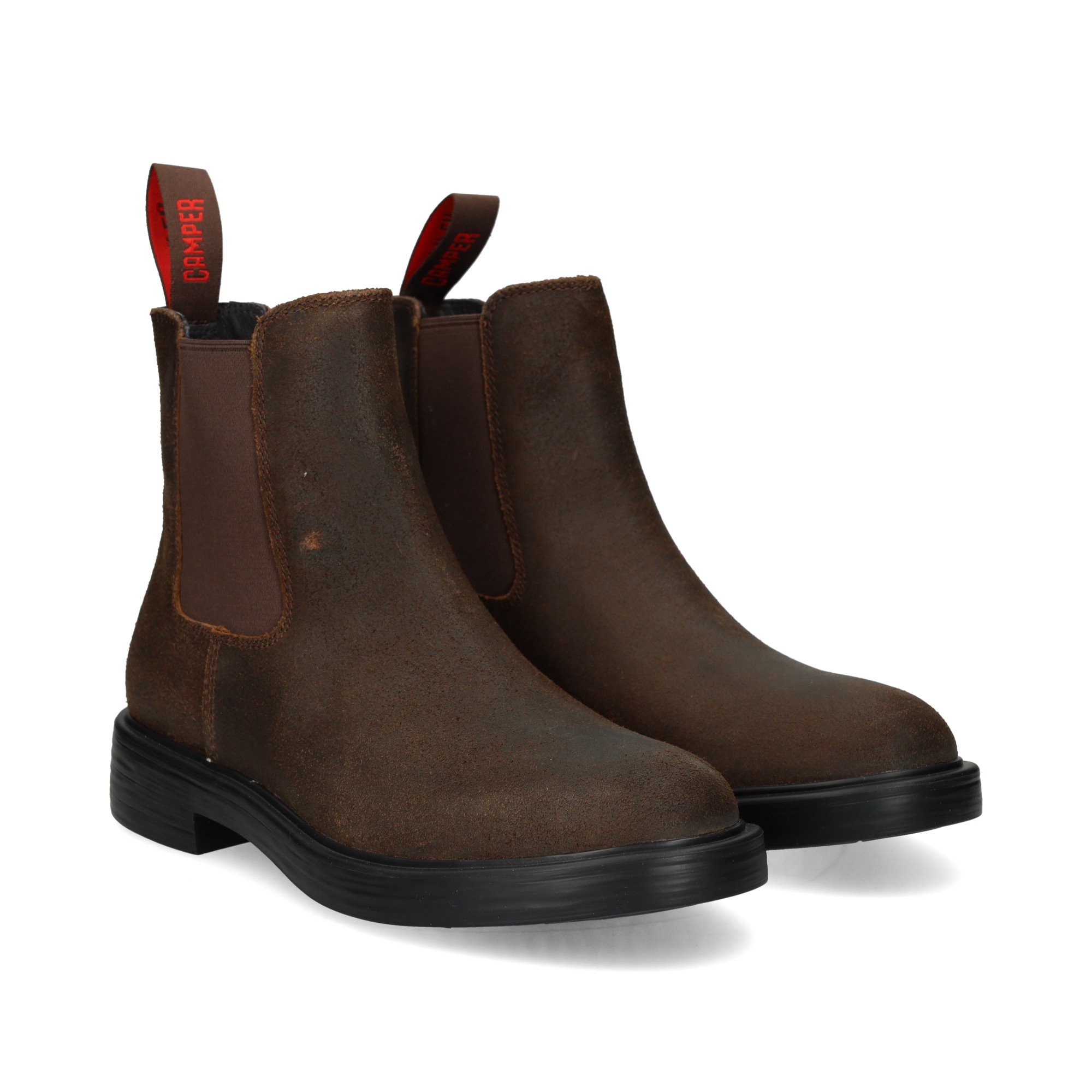 botin-elasticos-lados-grass-marron