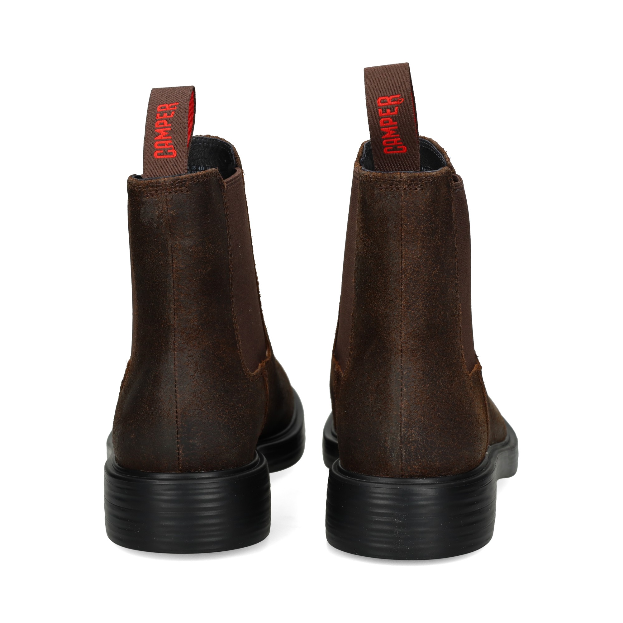 botin-elasticos-lados-grass-marron