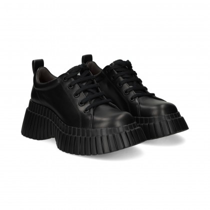 BLUCHER PLATAFORMA PIEL NEGRO