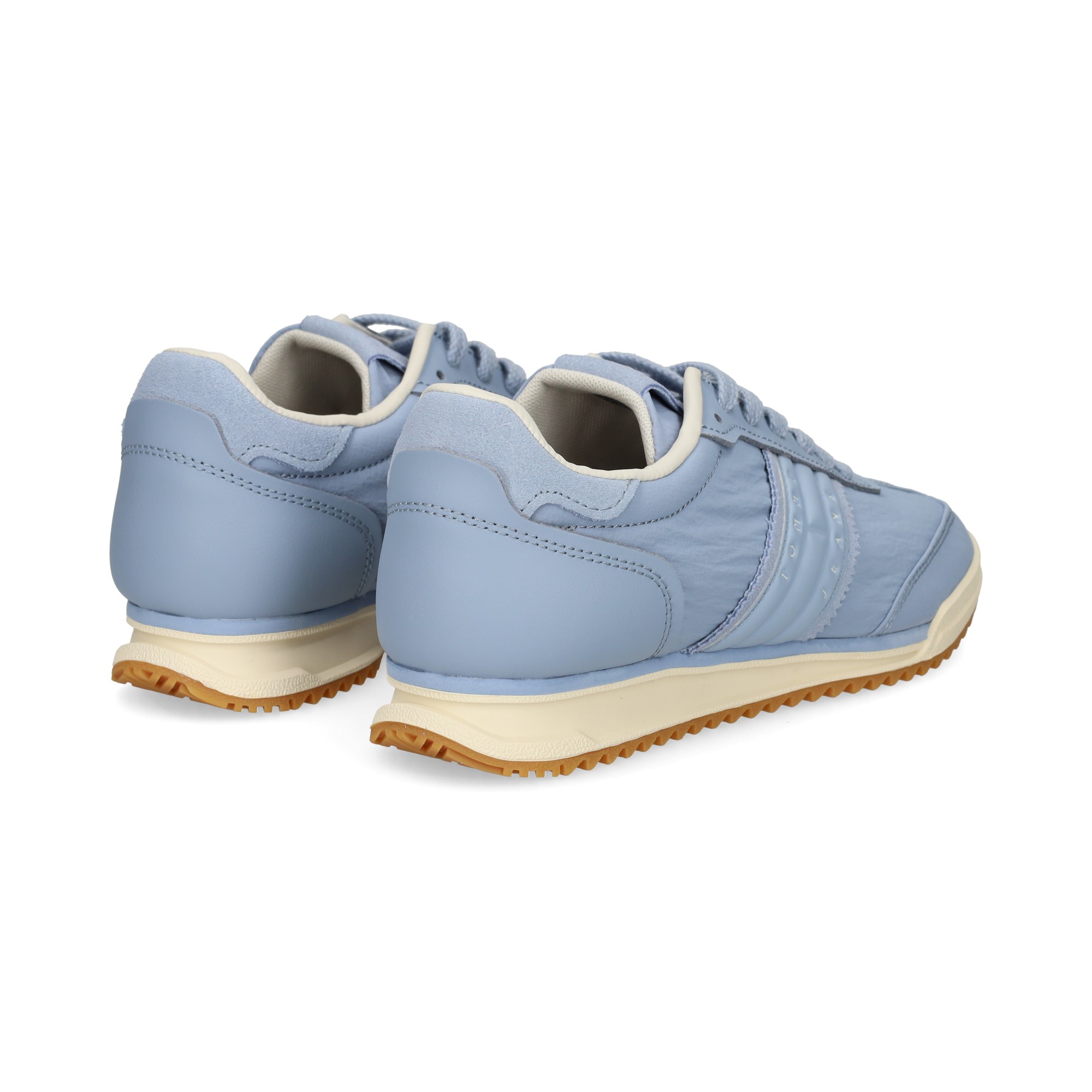 deportivo-nylon-cielo