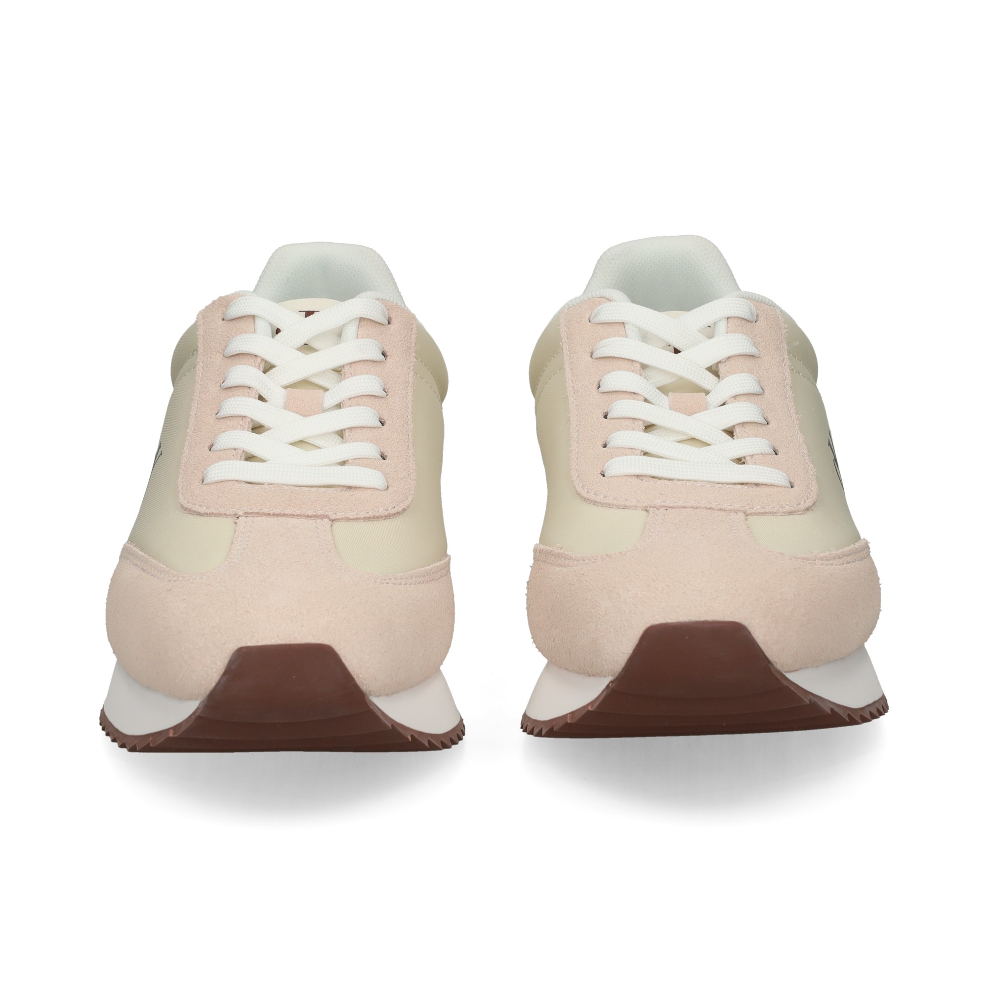 deportivo-ante-rosa-piel-beige