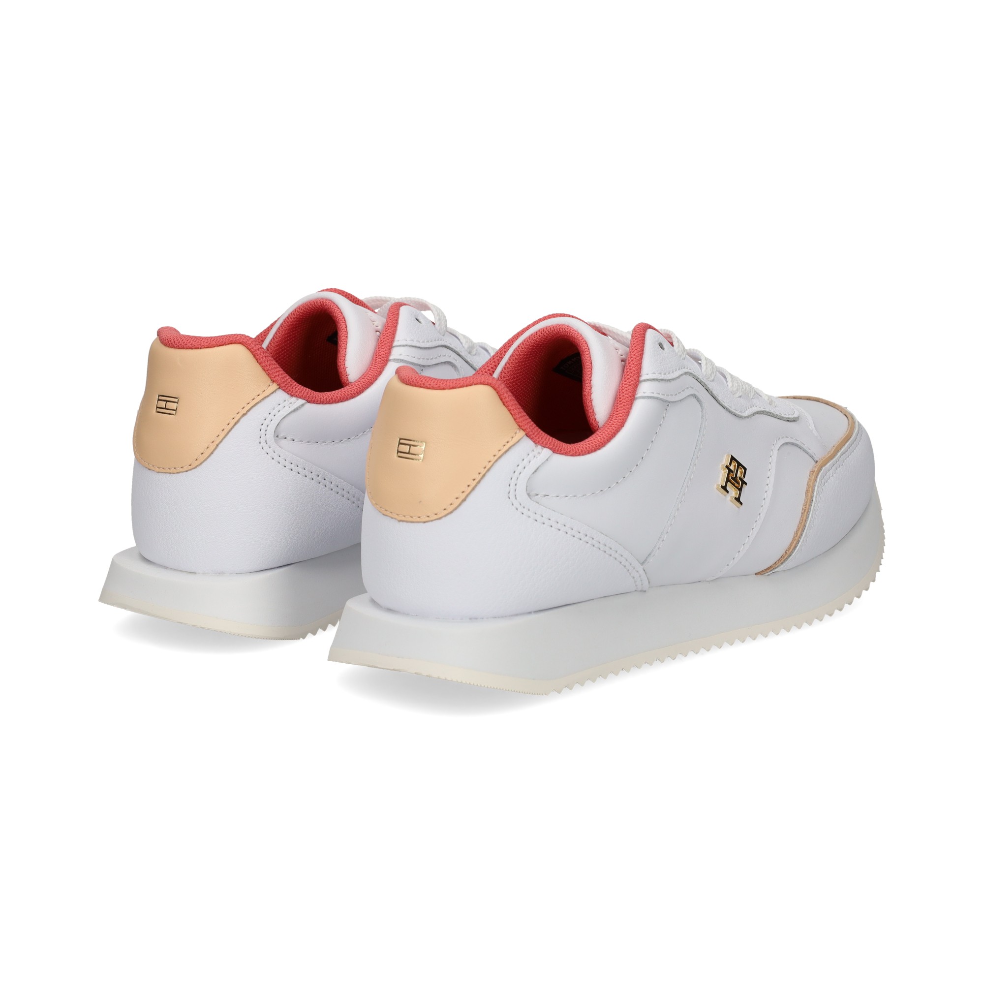 talon-rosa-deportivo-piel-blanco
