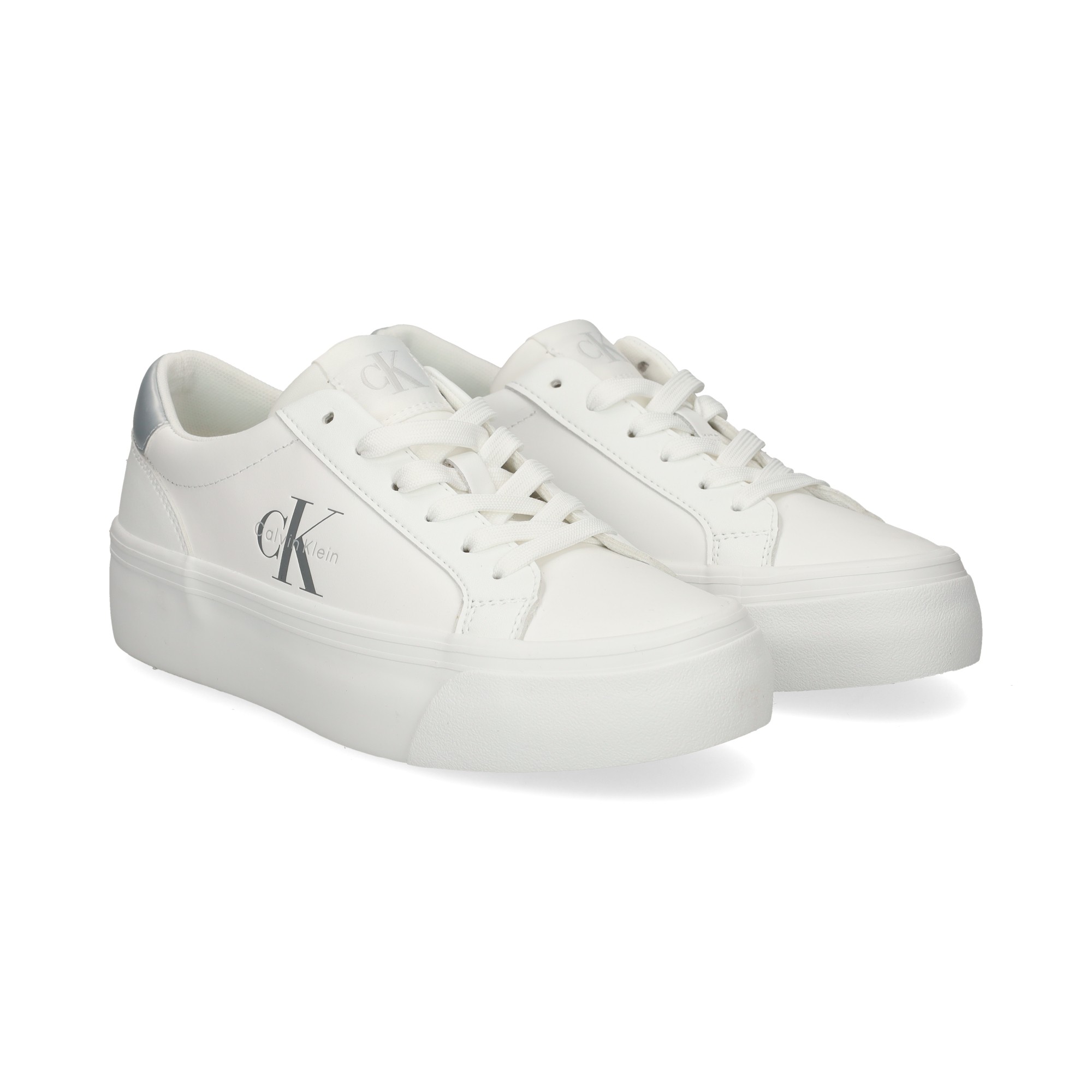 talon-plata-deportivo-piel-blanco