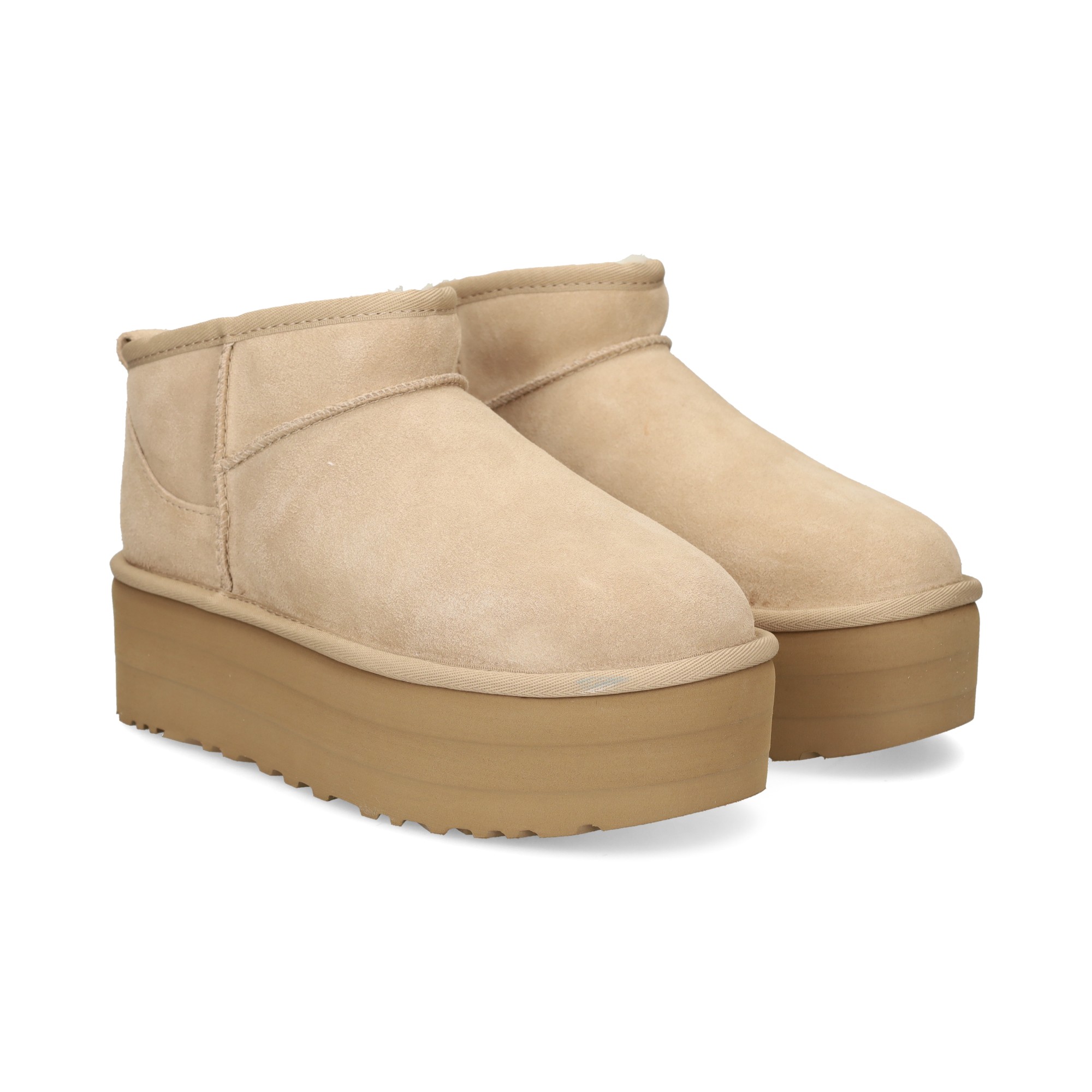 botin-corto-plataforma-ante-beige