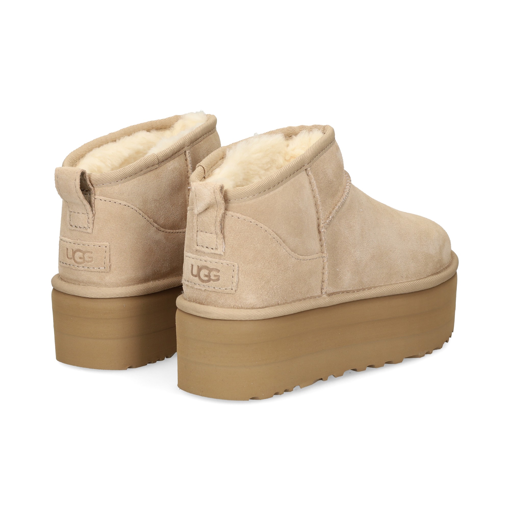 botin-corto-plataforma-ante-beige