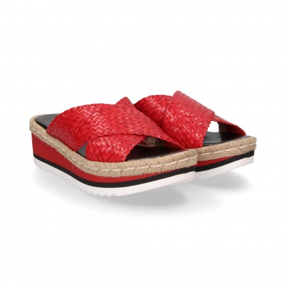 RED BRAIDED CROSS PADDLE WEDGE