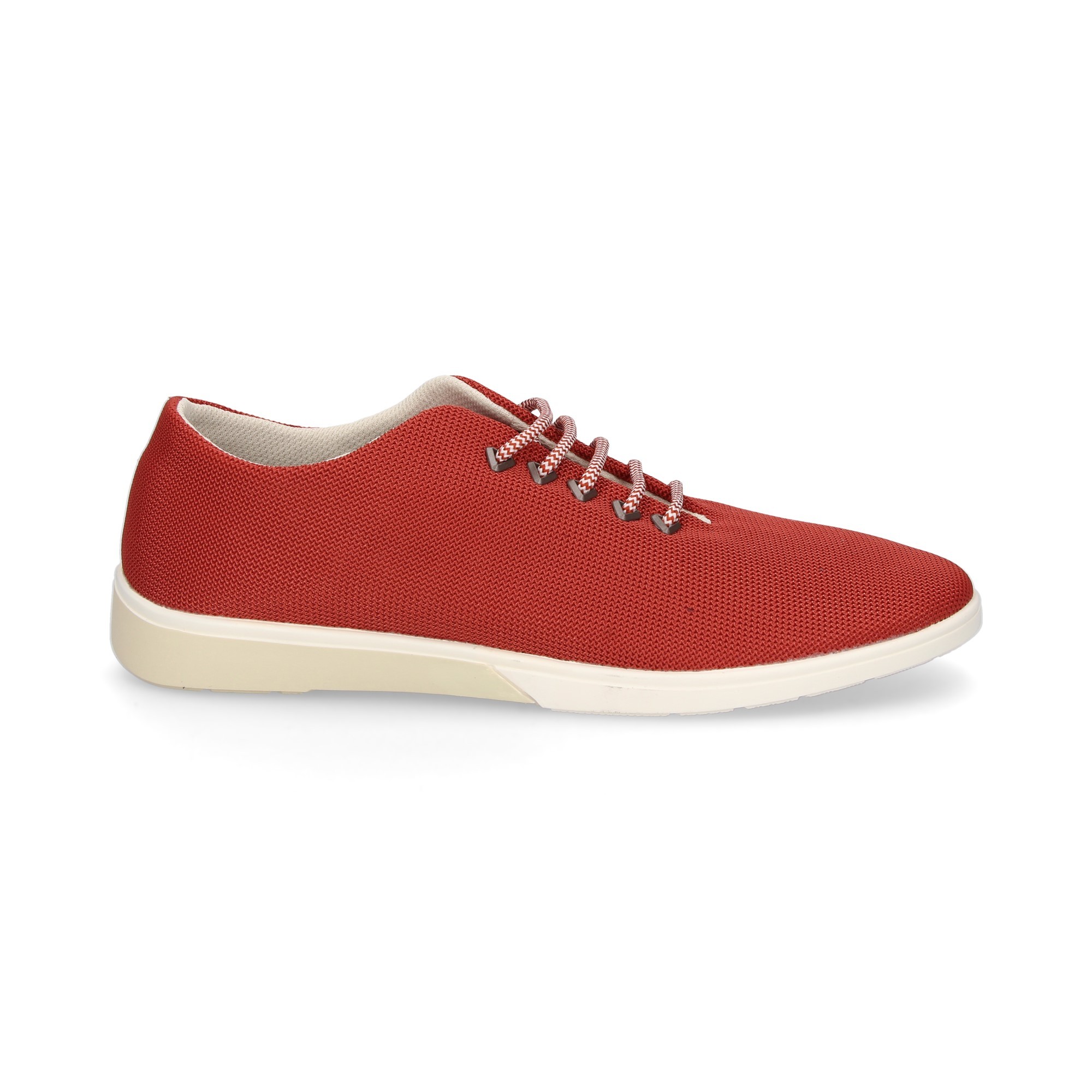 LACETS ROUGES SPORTIFS 