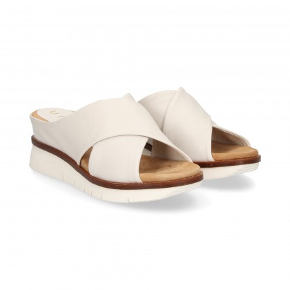WEDGE CROSS PADDLE WHITE LEATHER