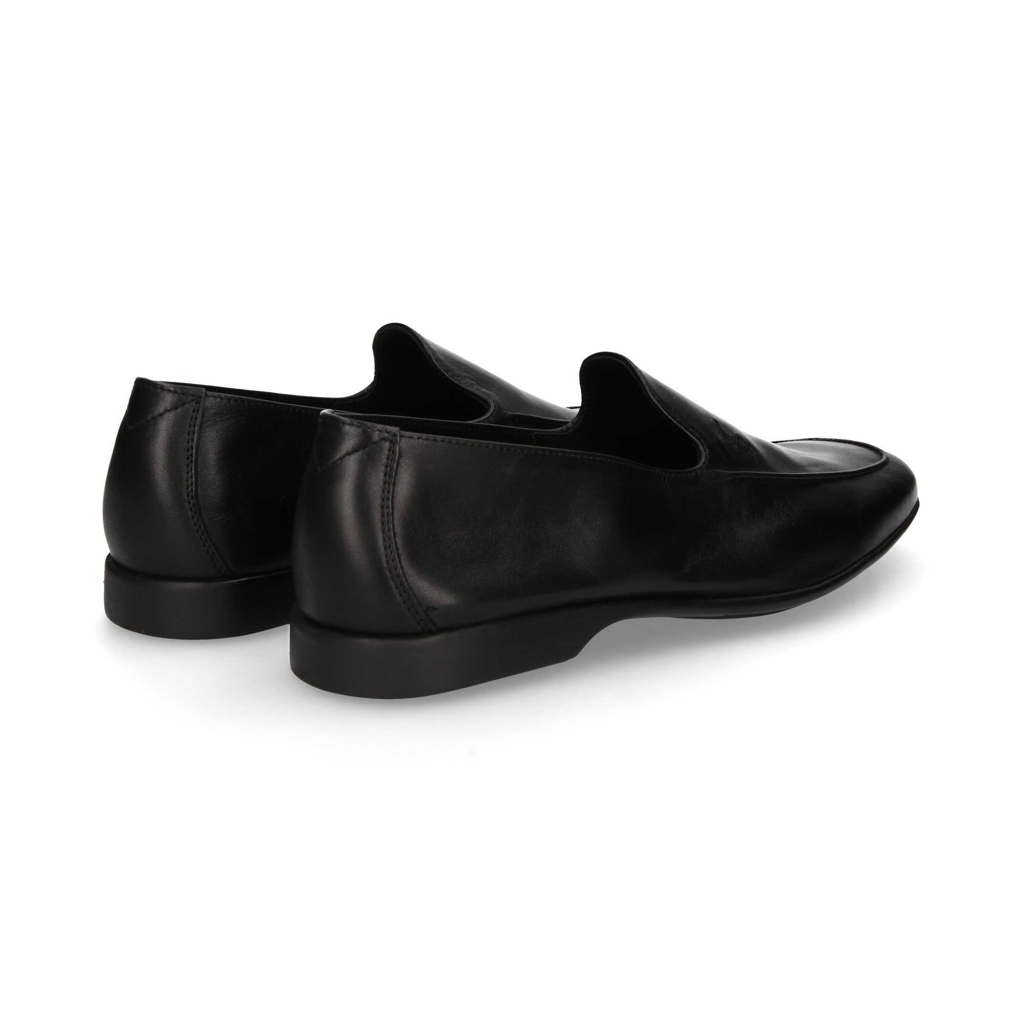 mocasin-inicial-negro