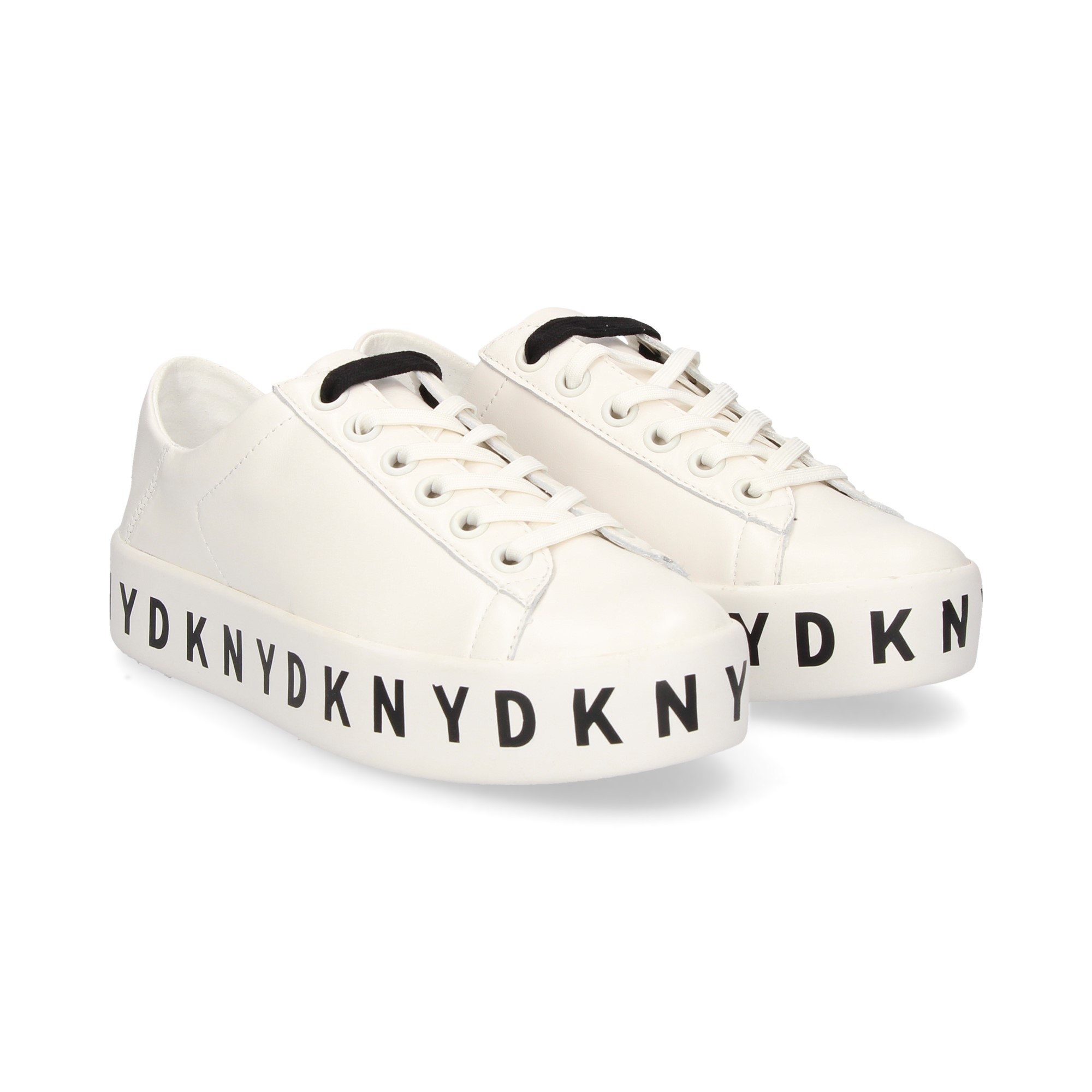 CUIR BLANC SPORTIF