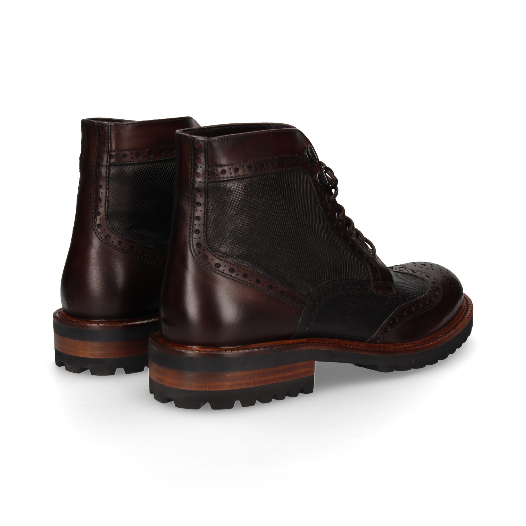 botin-picado-piel-pixel-marron