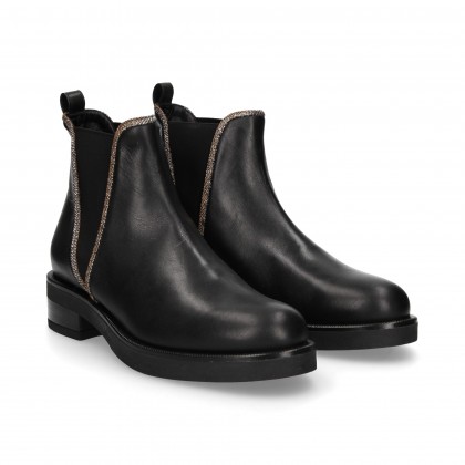 2 ELASTIC BOOTS WITH BLACK LEATHER PIPING