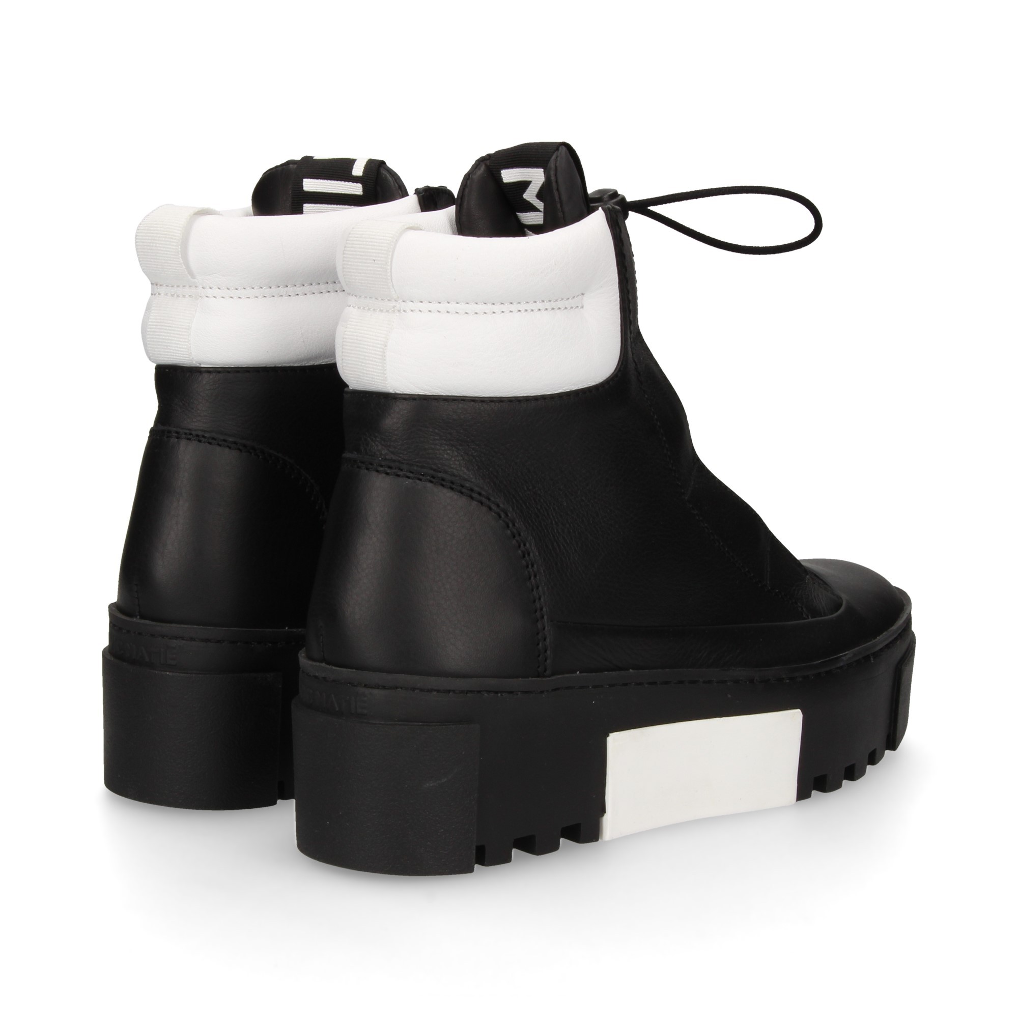VIC MATIE Women s Sneakers 6886D B NEGRO
