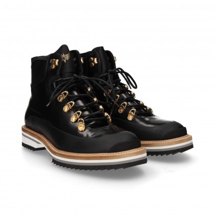 MOUNTAIN BOOT BLACK LEATHER