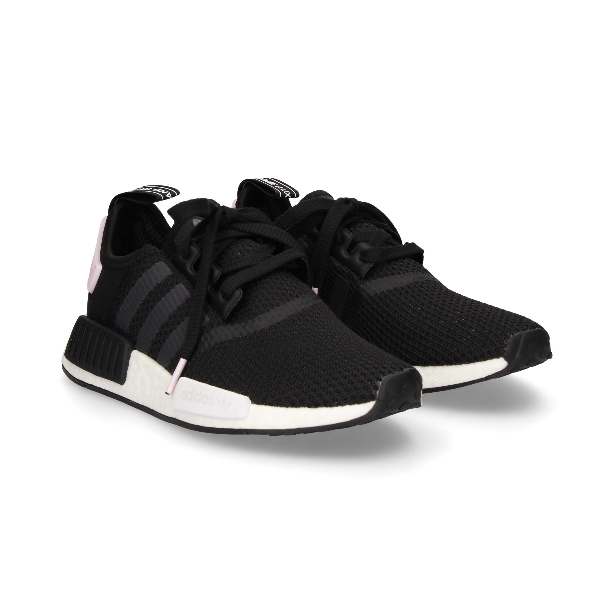 nmd pretas