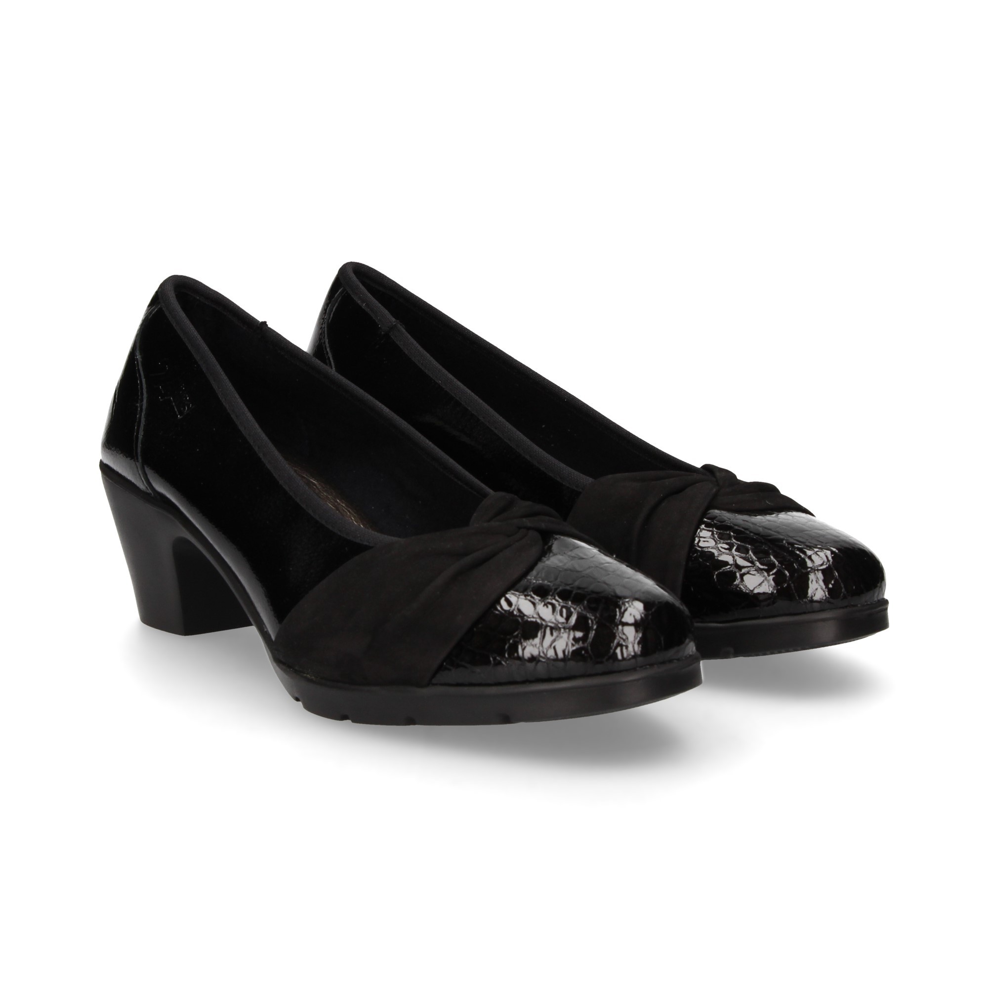 salon-knot-black-patent-leather