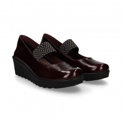 MERCEDITA ELASTIC WEDGE BURGUNDY PATENT LEATHER