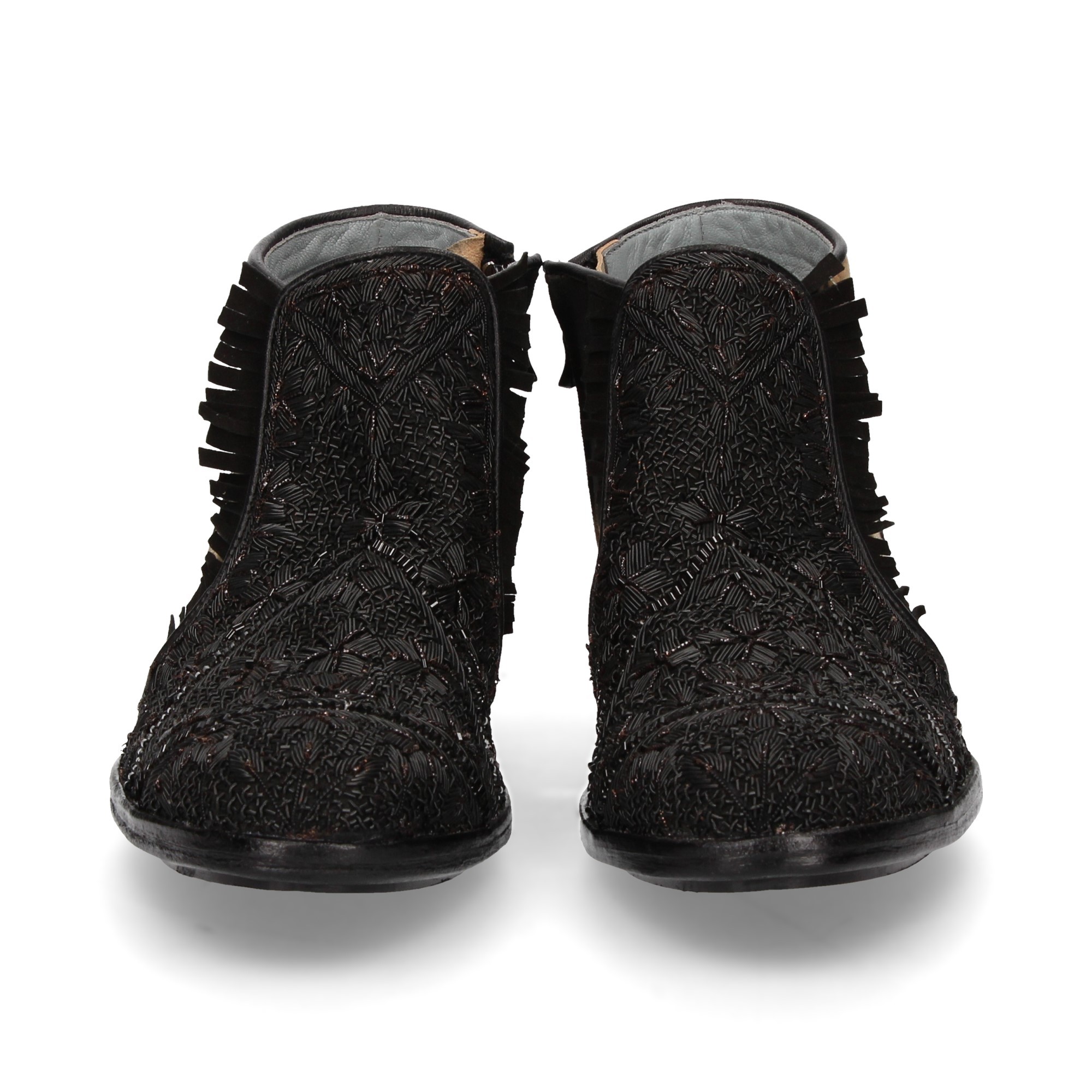 boots-beads-instep-suede-spotted-black