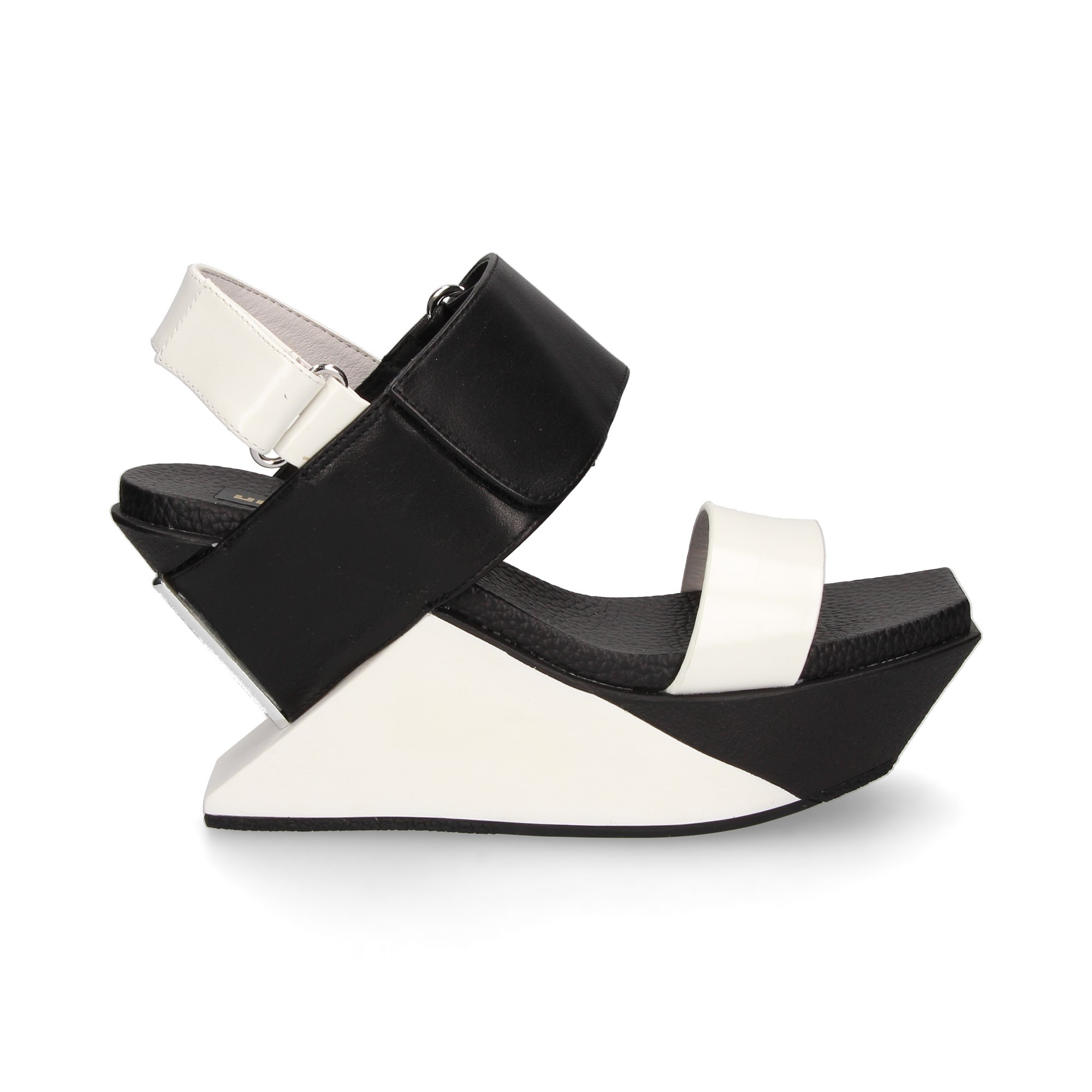 sandalia-velcro-talon-blanco-negro