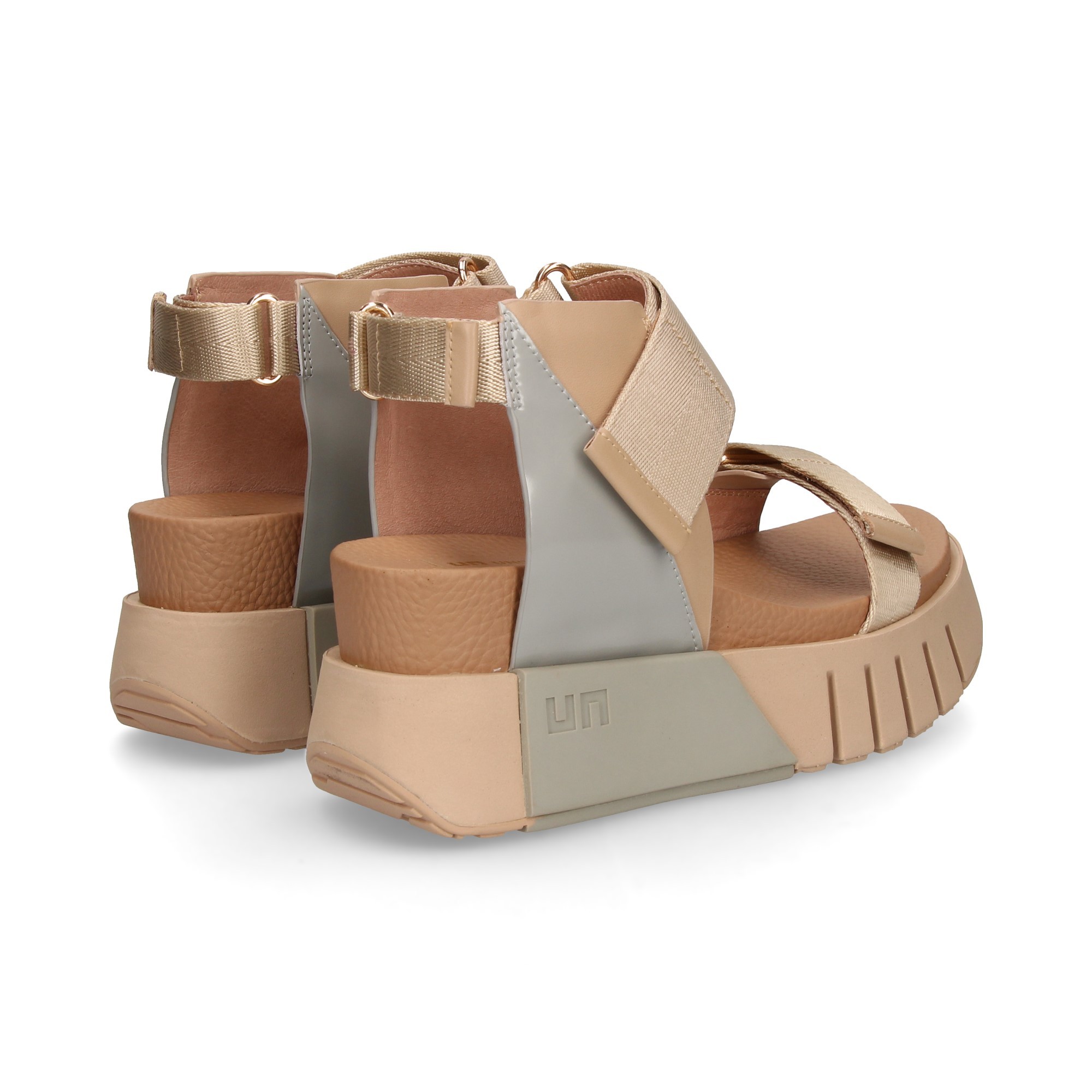 sandalia-velcro-camel