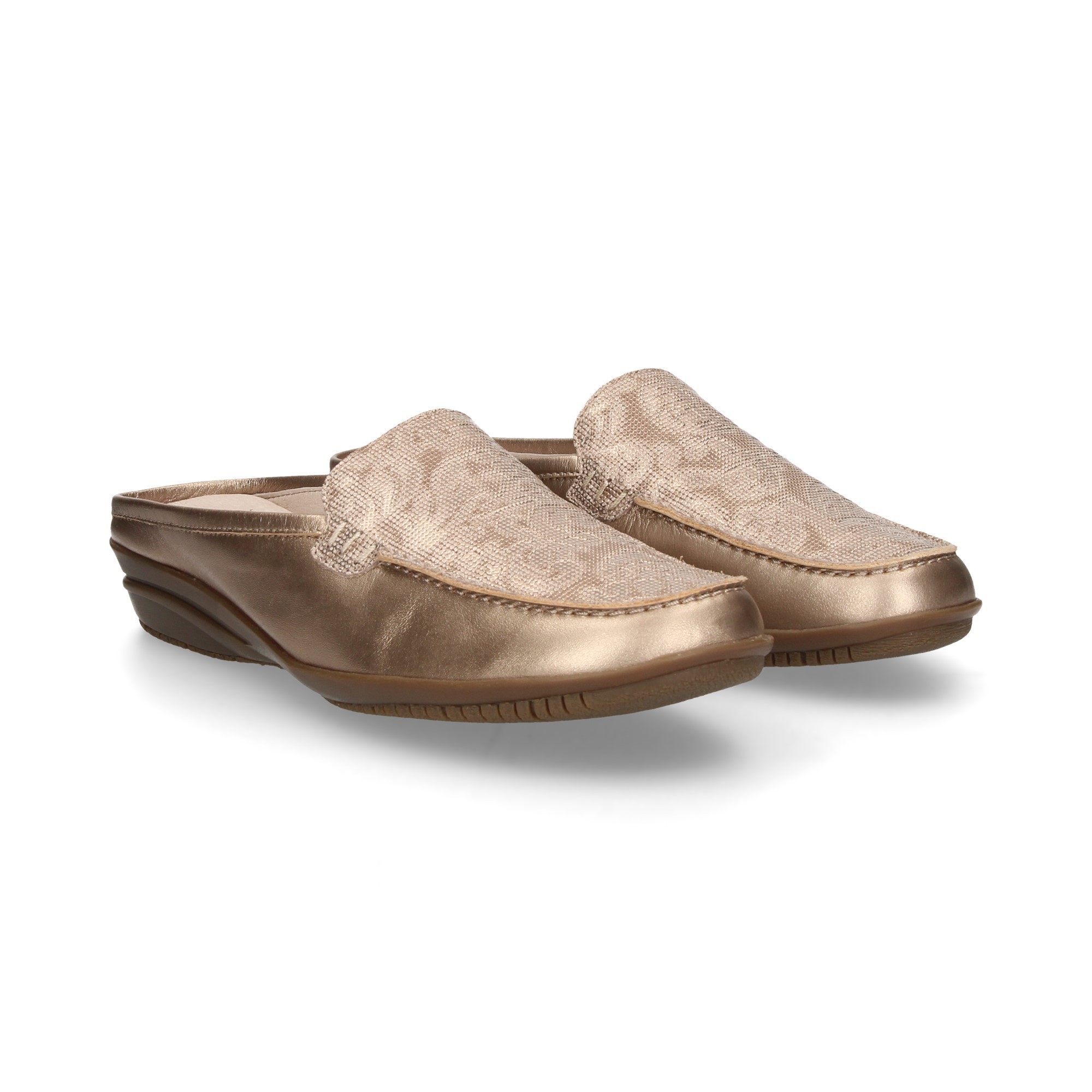 platinum-laminated-clogs