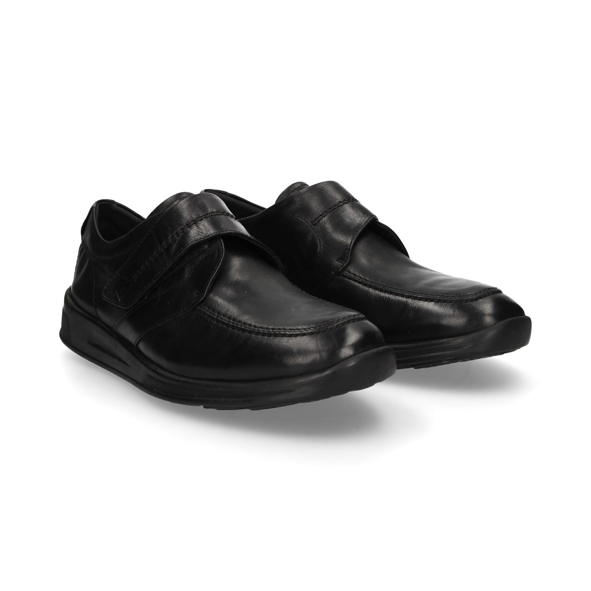 mocasin-velcro-piel-negro