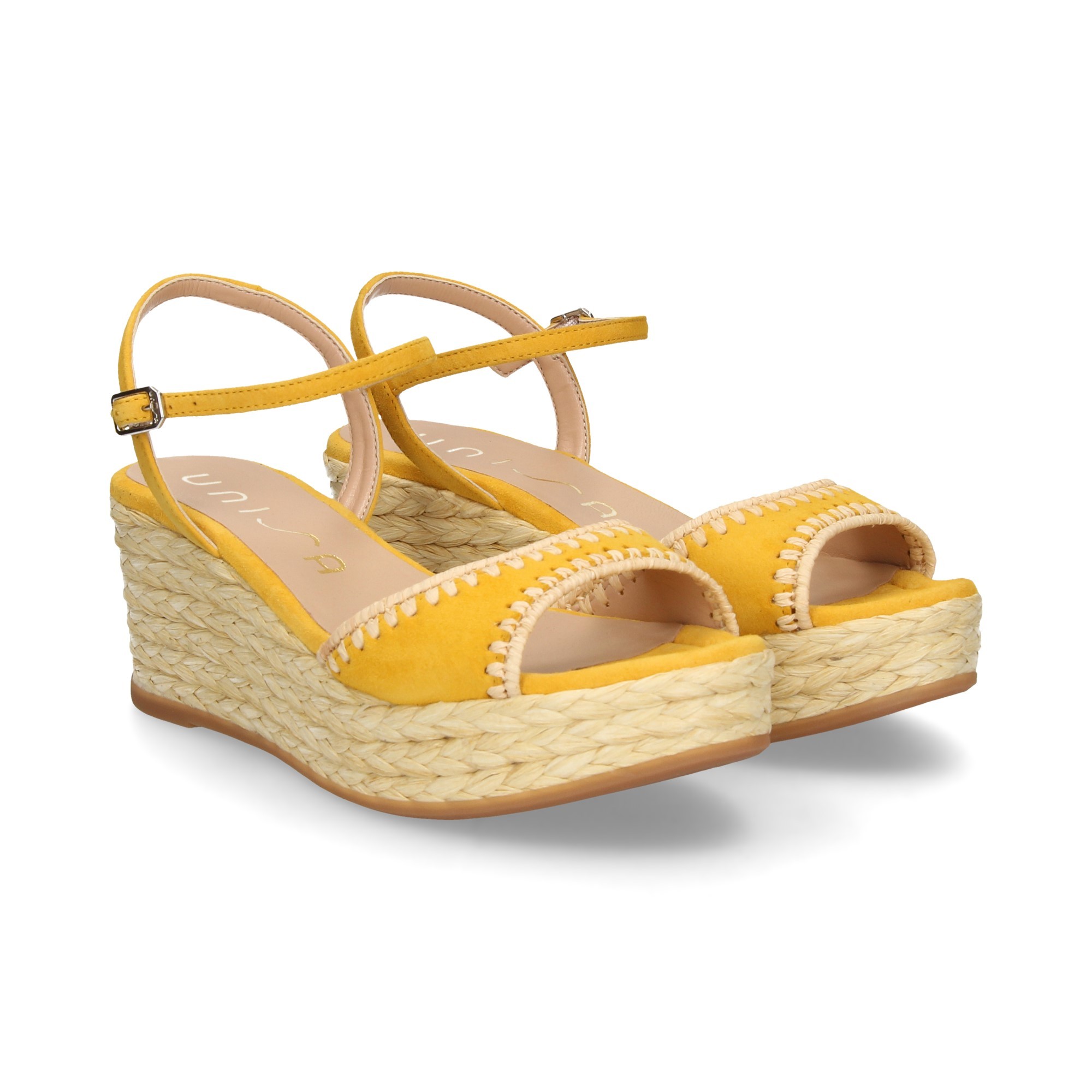 carmelite-wedge-pespun-rope-ante-yellow