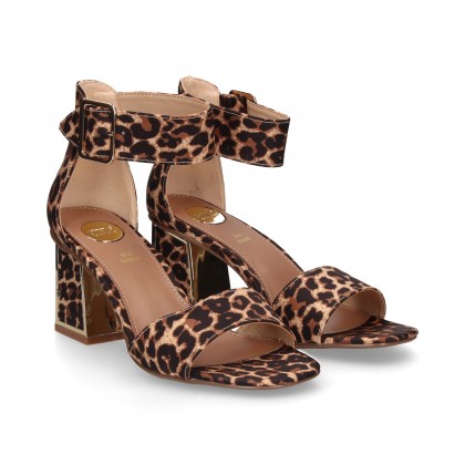 SANDALIA TACON SATEN LEOPARDO