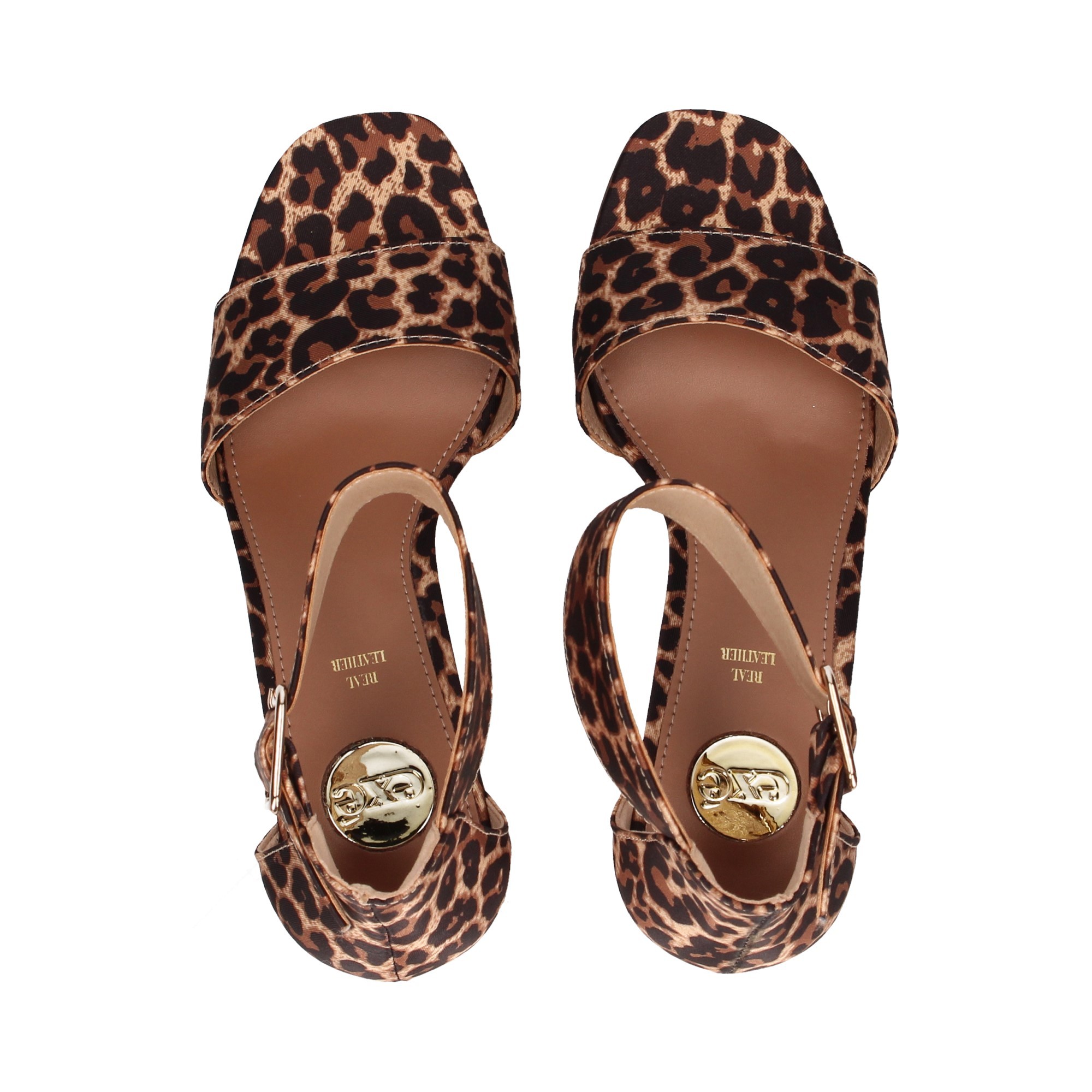 sandalia-tacon-saten-leopardo