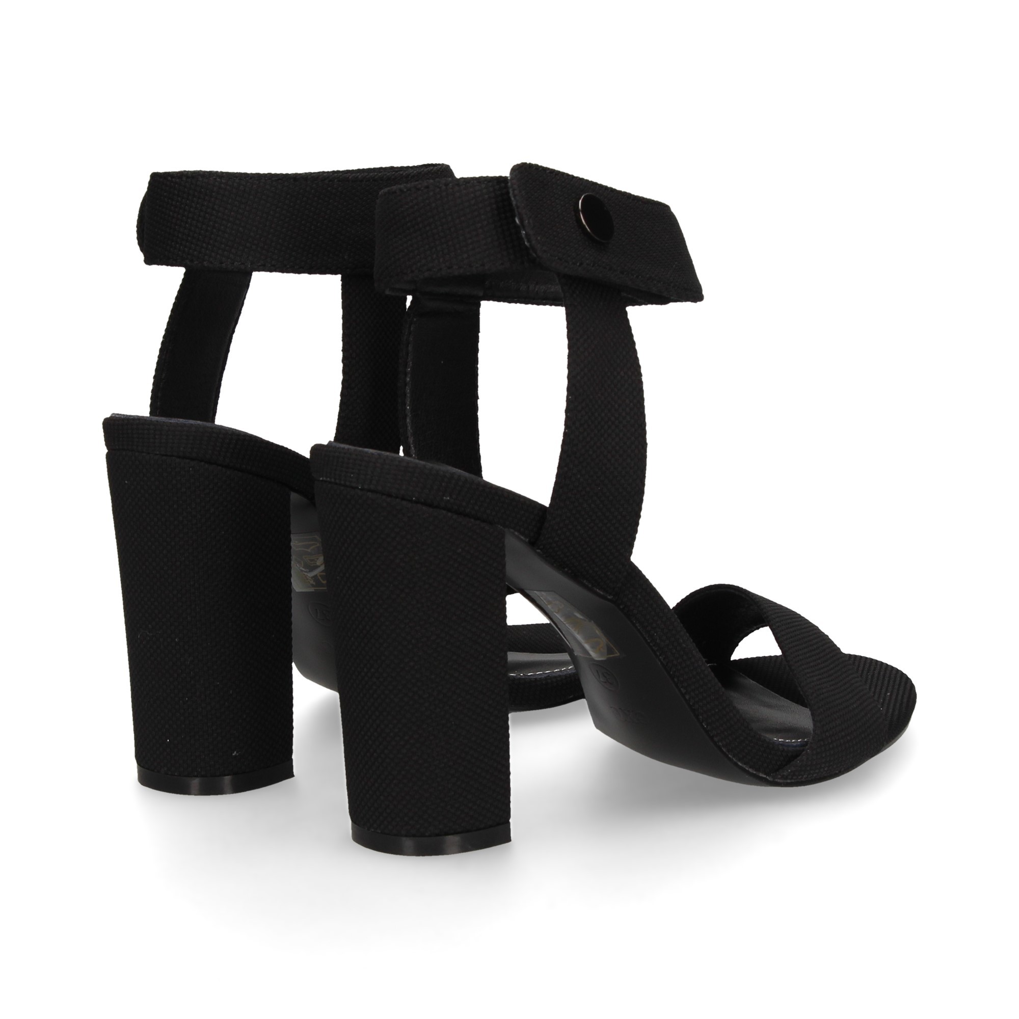 carmelite-textile-heel-black