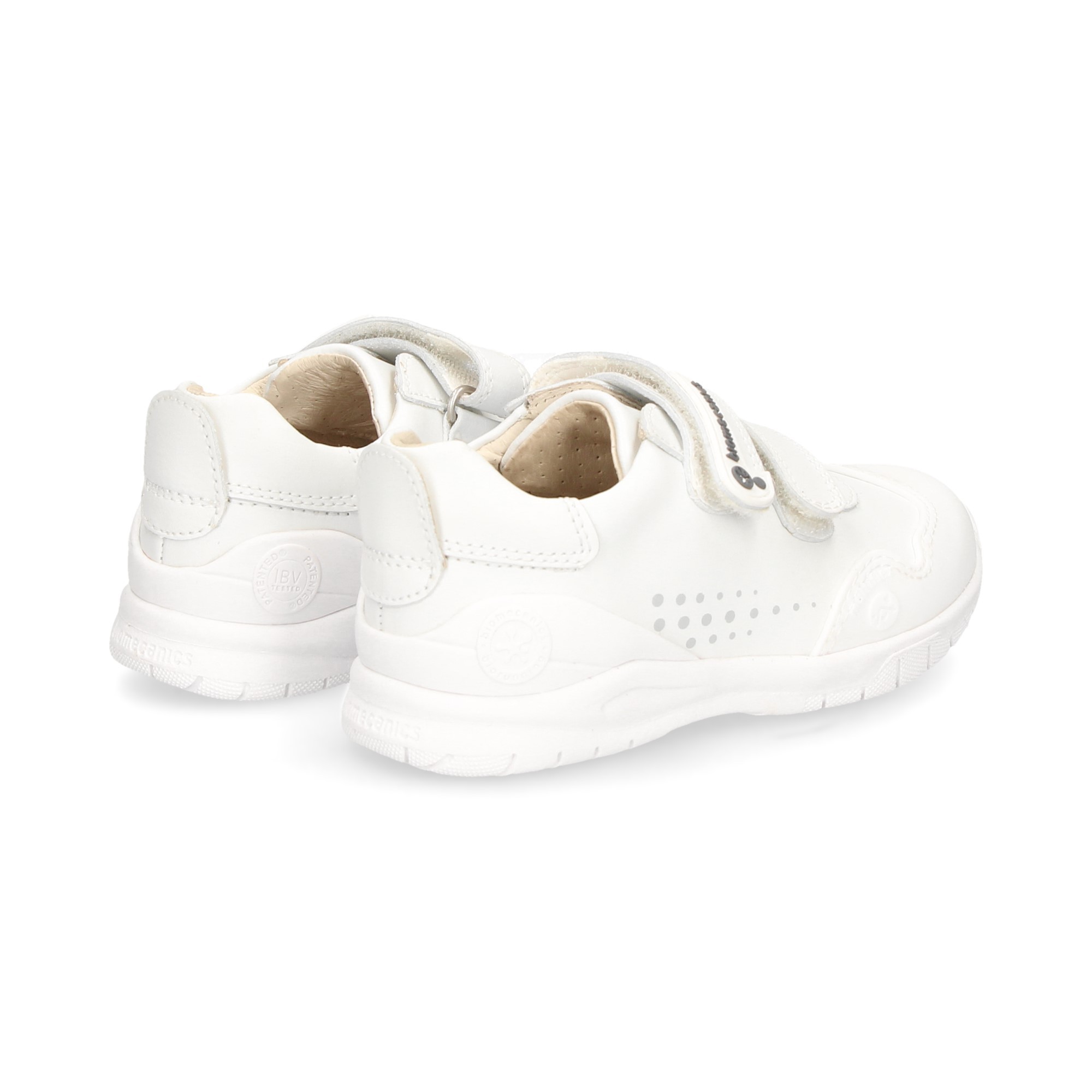 sports-2-velcros-white