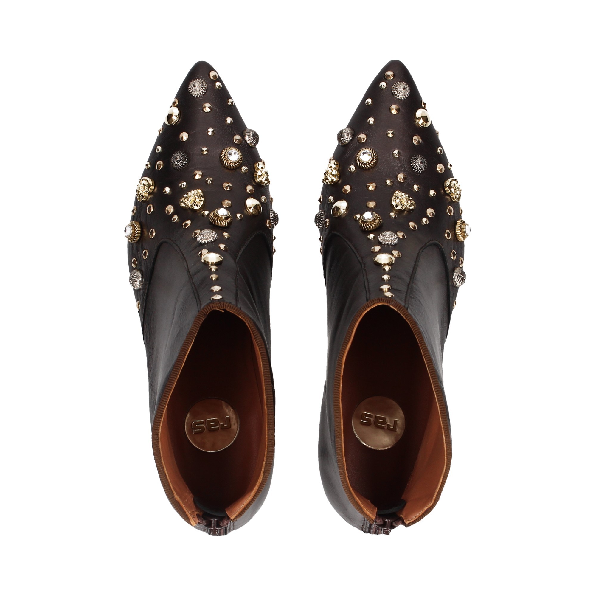 Botines online tachuelas piel