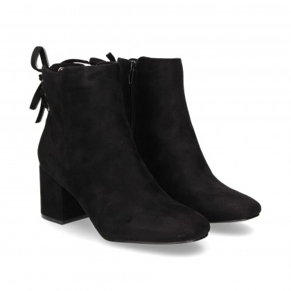 ZIPPERED BOOT WITH BLACK SUEDE HEEL STRAP