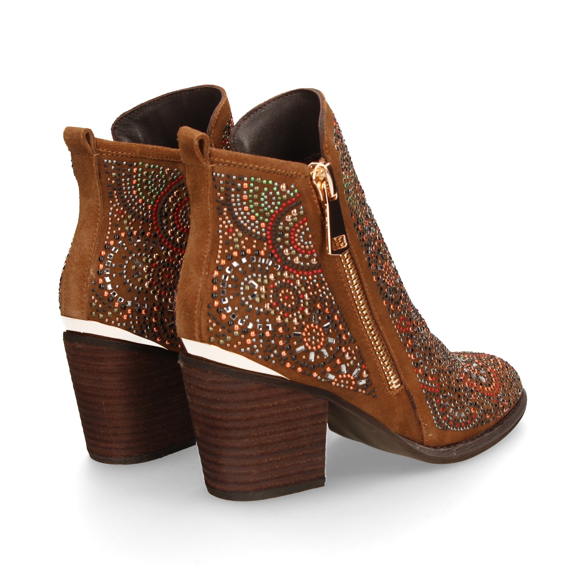 botin-tachuelas-strass-multi-ante-camel