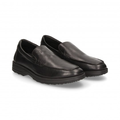 BLACK LEATHER MOCCASIN