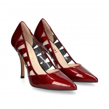 SALON SLOTS SIDES RED PATENT LEATHER