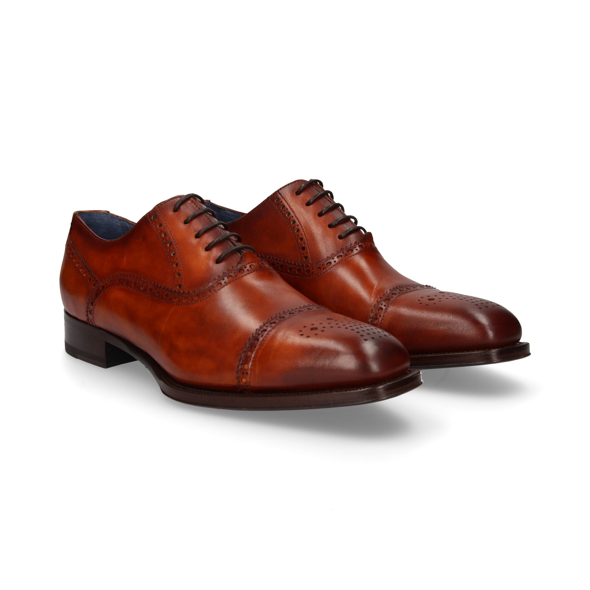 blucher-picado-piel-cuero