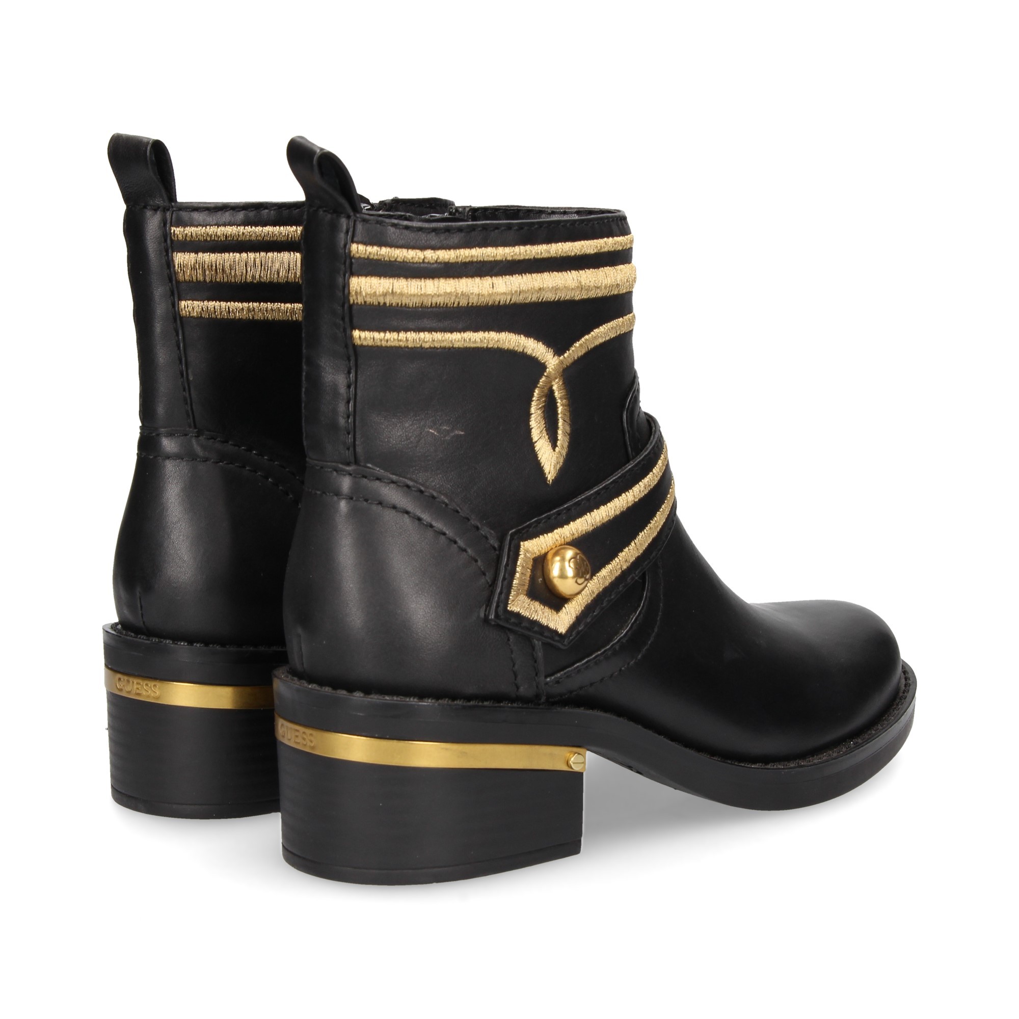 botin-bordado-oro-piel-negro