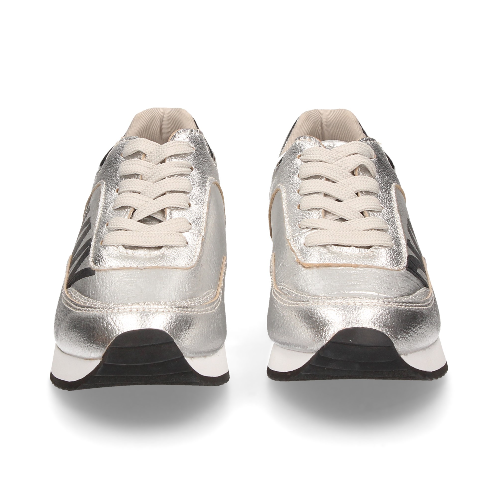 sporty-silver-laminated-skin